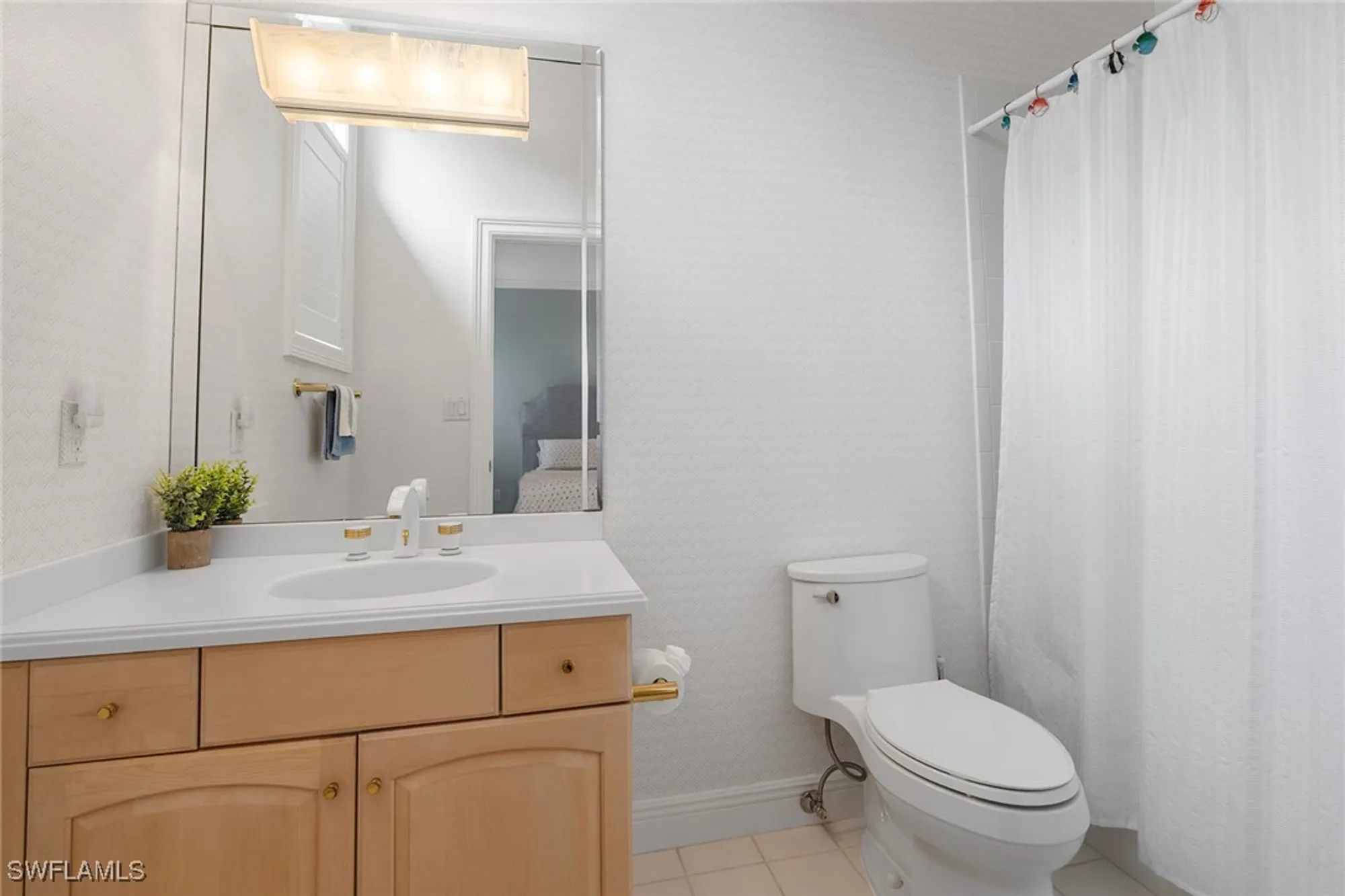 Property Slideshow image 20 of 45 | 709 jamestown ln, Naples, FL, 34108