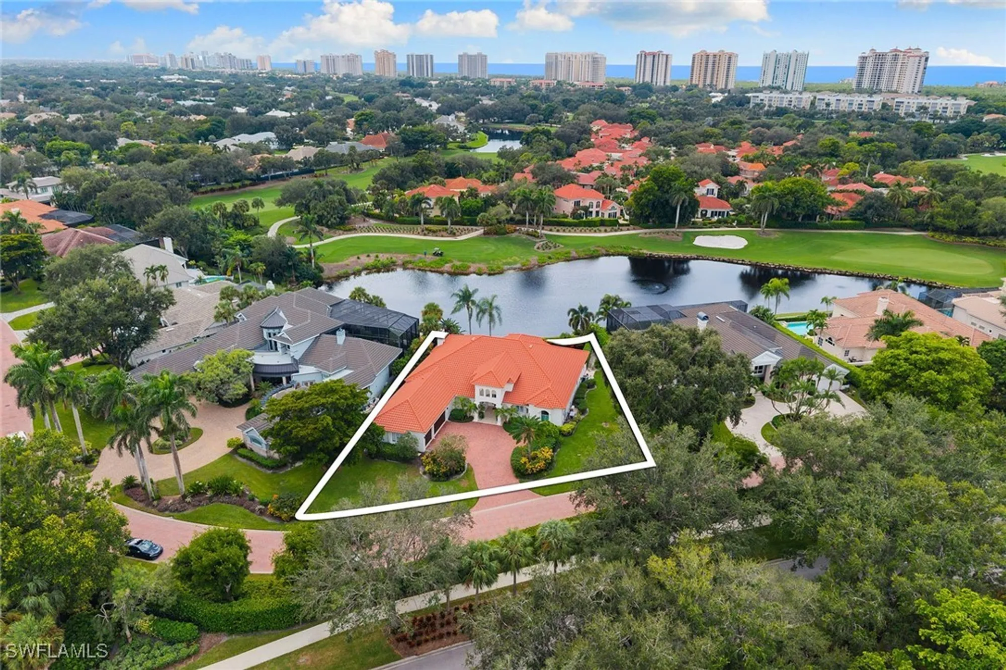 Property Slideshow image 39 of 45 | 709 jamestown ln, Naples, FL, 34108
