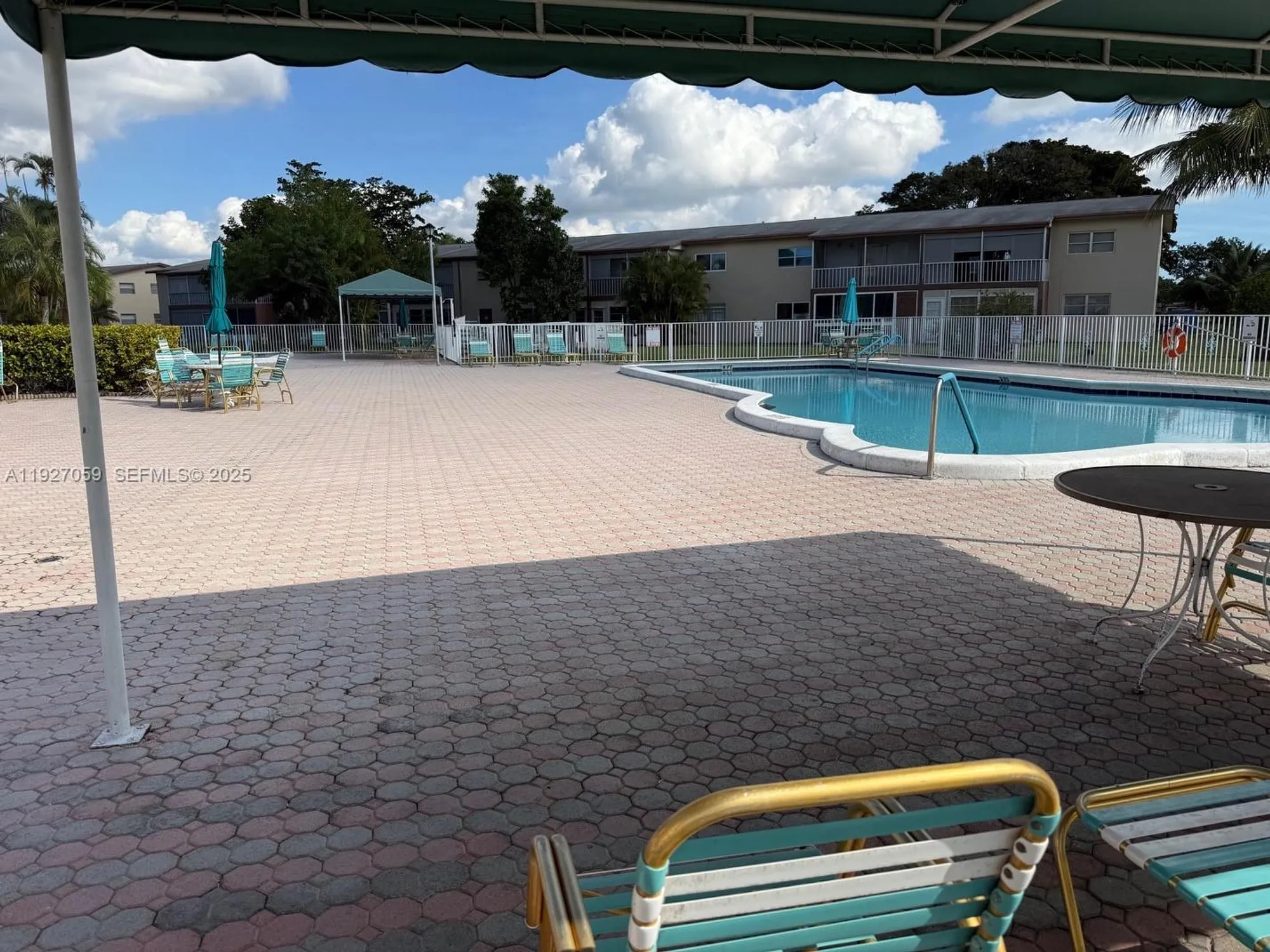 Property Slideshow image 14 of 17 | 7605 nw 5th ct apt 102, Margate, FL, 33063