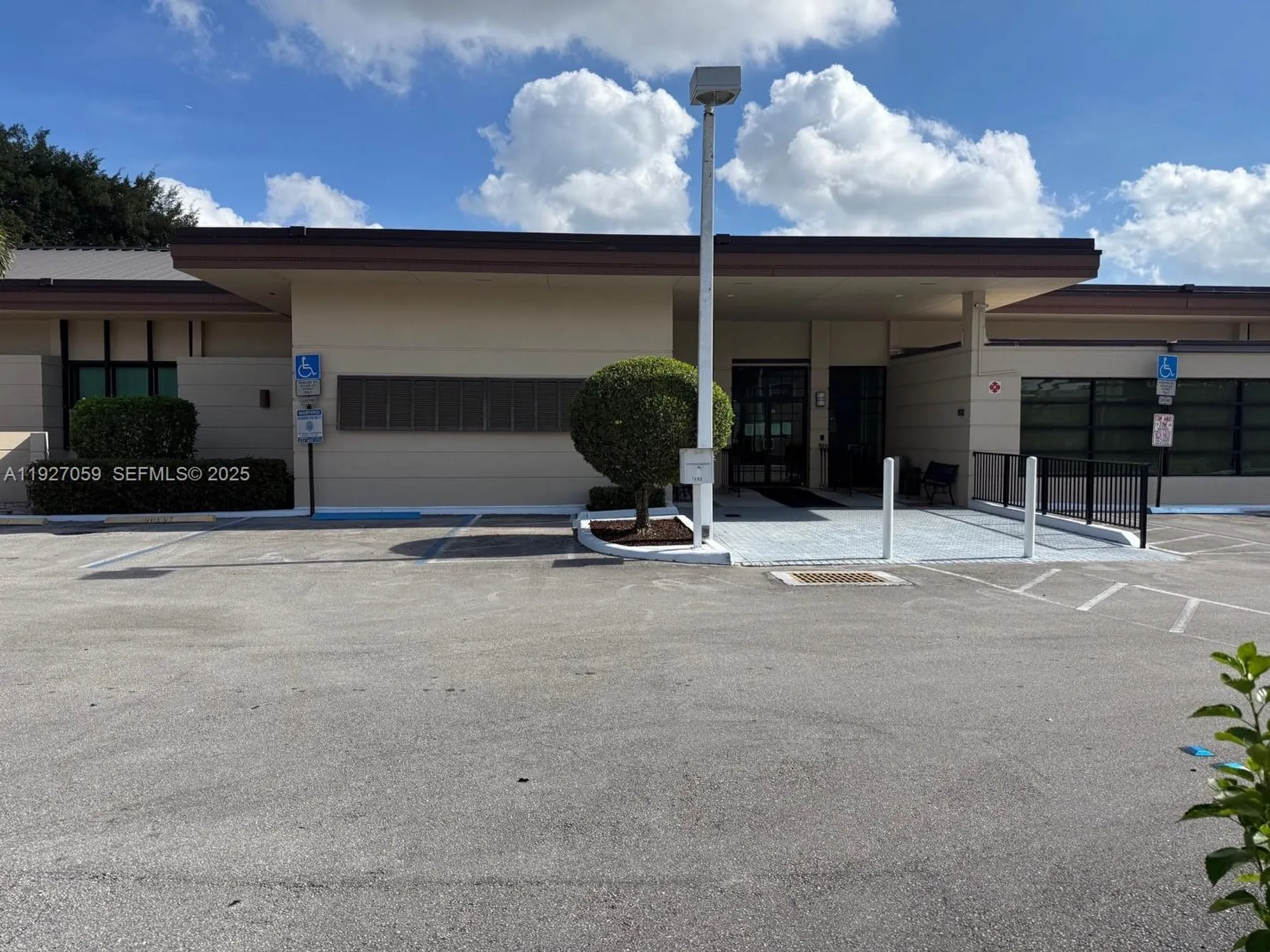 Property Slideshow image 17 of 17 | 7605 nw 5th ct apt 102, Margate, FL, 33063