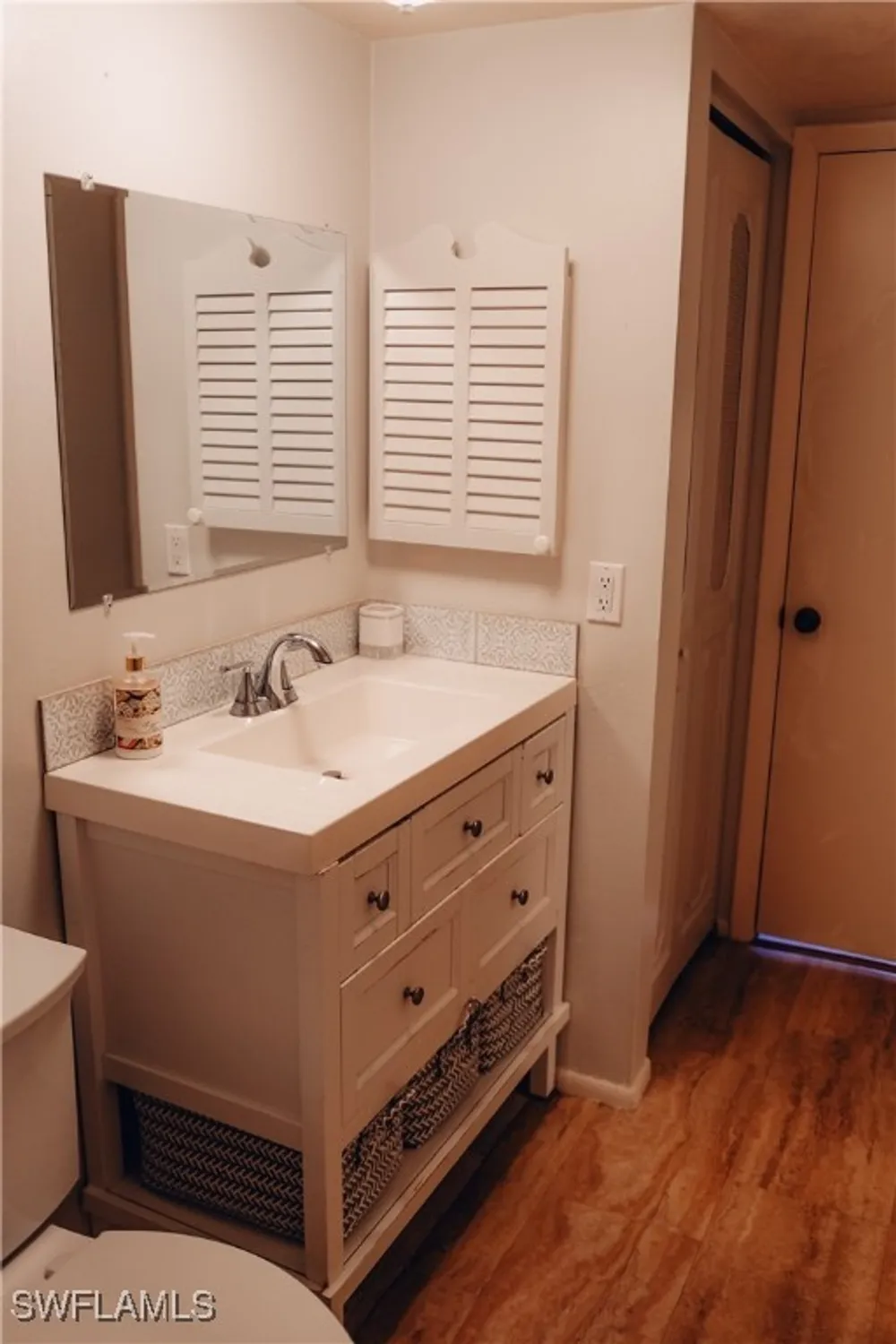 Property Slideshow image 17 of 31 | 1724 pine valley dr 201, Fort Myers, FL, 33907