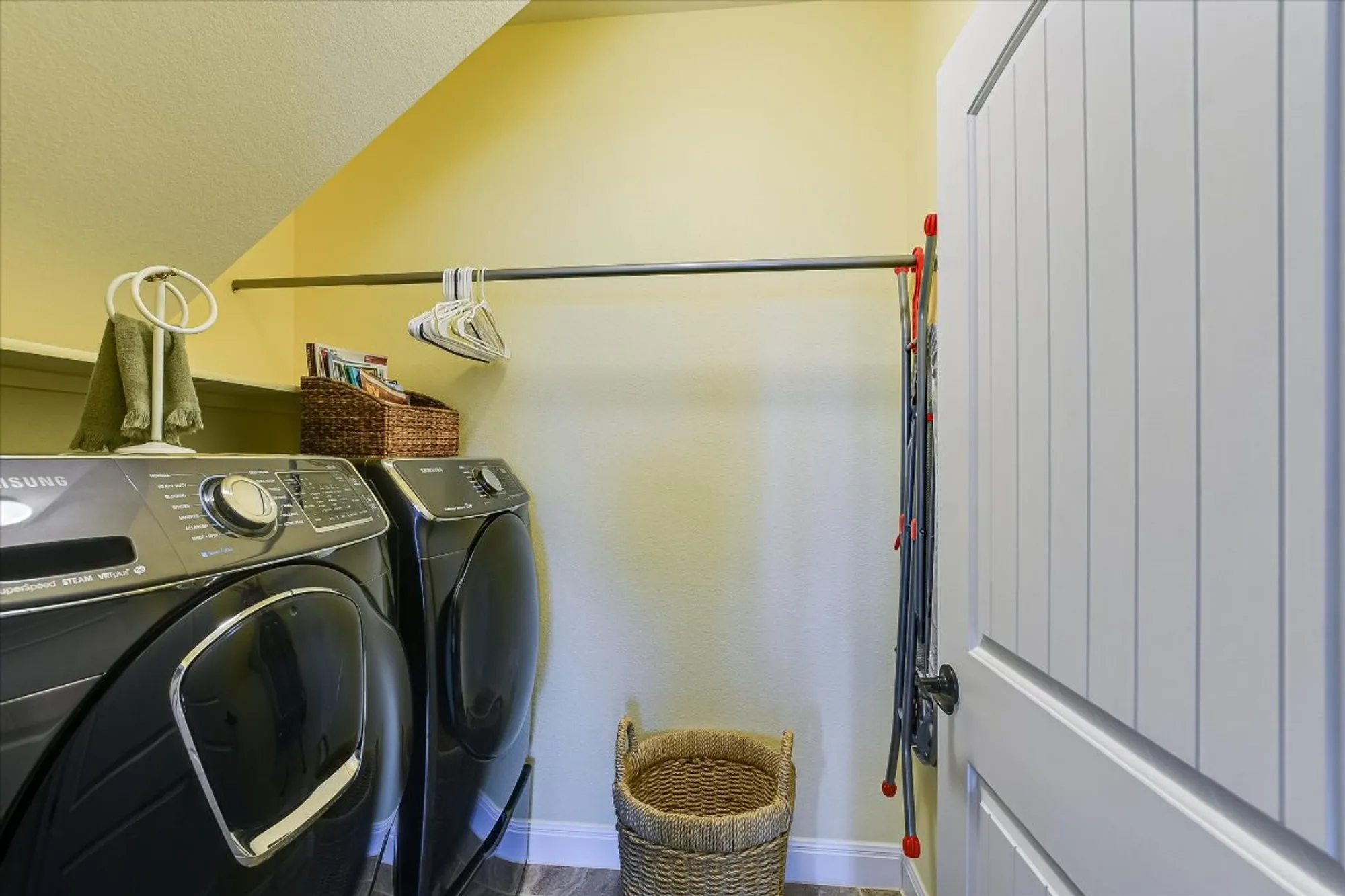 Property Slideshow image 11 of 30 | 603 archer ln, Georgetown, TX, 78633