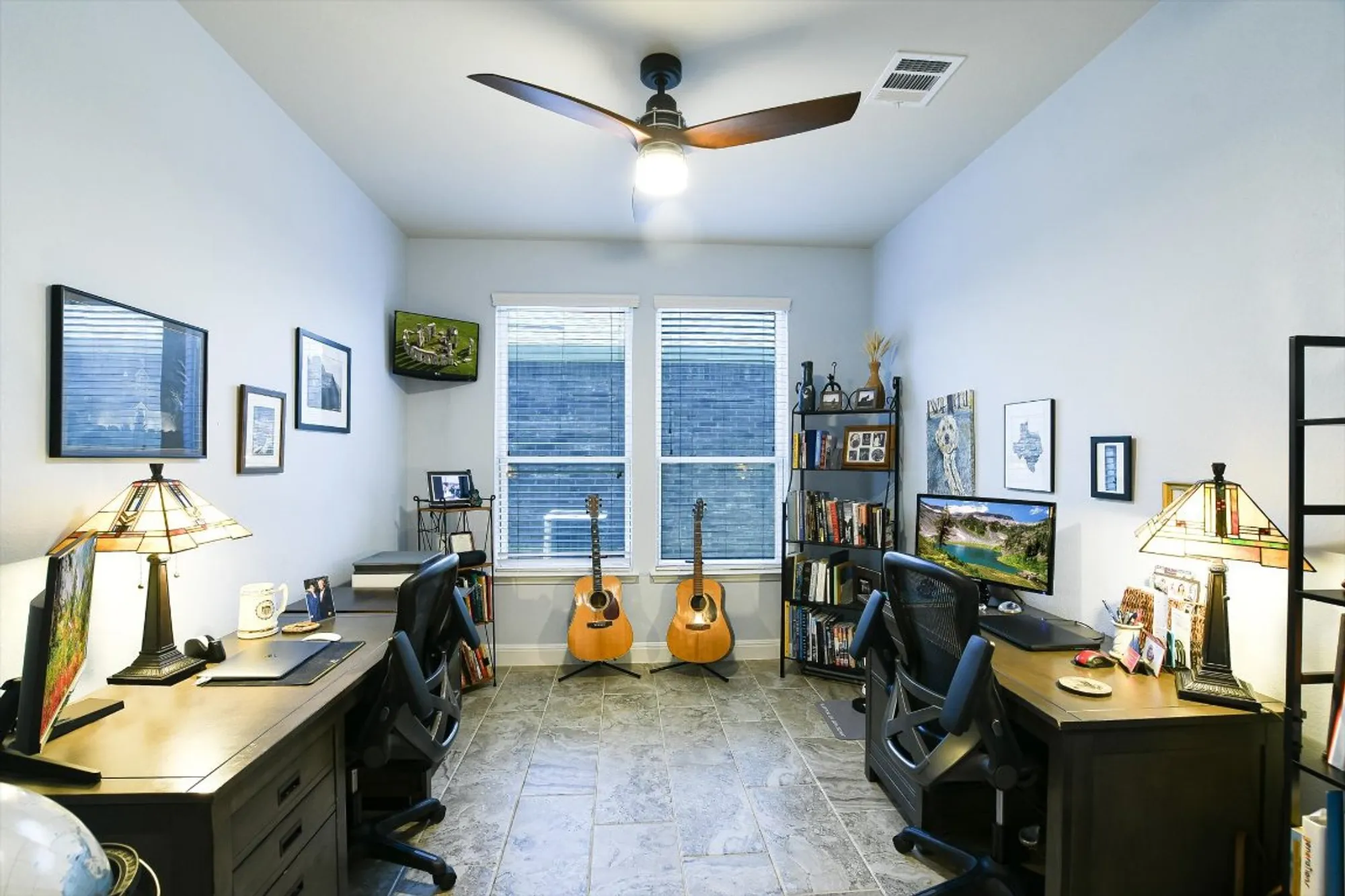 Property Slideshow image 13 of 30 | 603 archer ln, Georgetown, TX, 78633