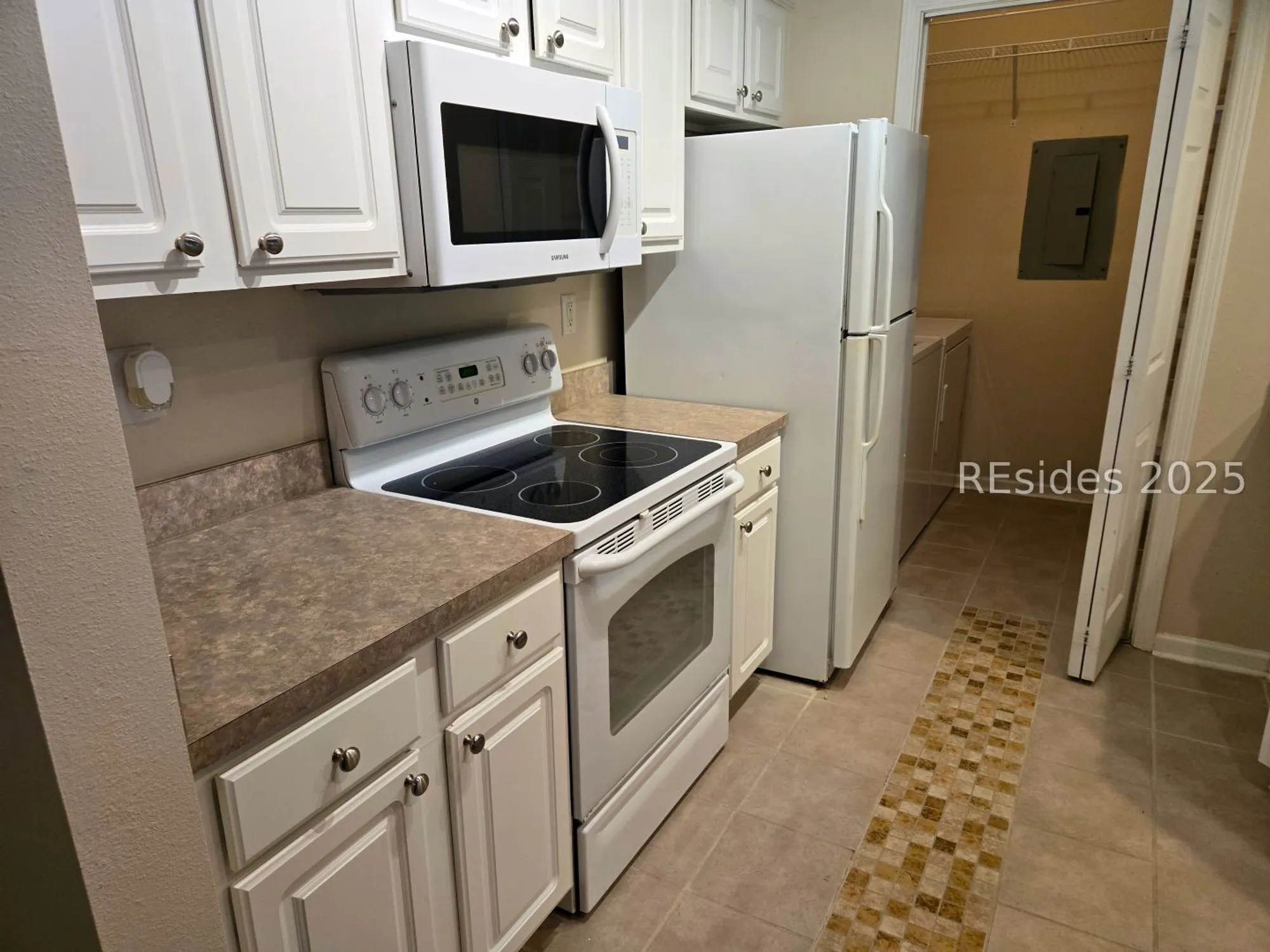 Property Slideshow image 15 of 35 | 380 marshland rd c25, Hilton Head Island, SC, 29926