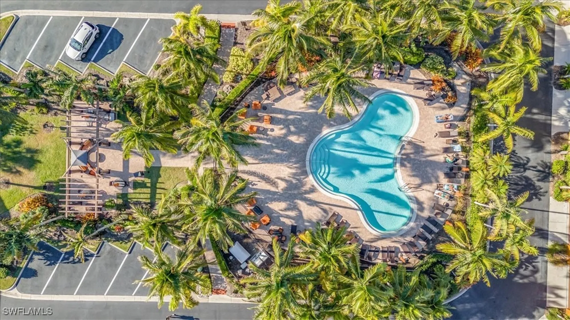 Property Slideshow image 24 of 32 | 9111 chula vista st # 116, Naples, FL, 34113