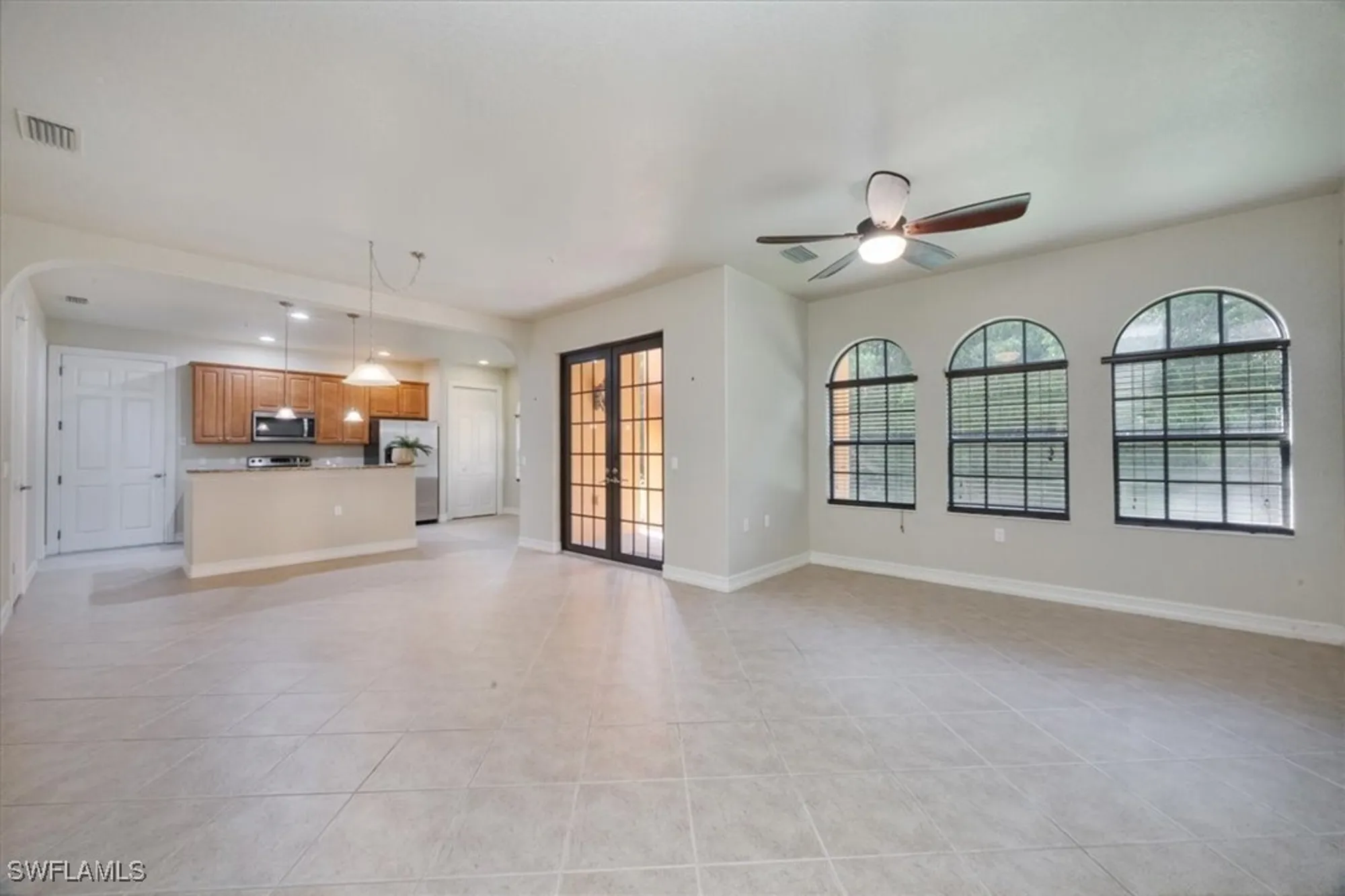 Property Slideshow image 3 of 32 | 9111 chula vista st # 116, Naples, FL, 34113