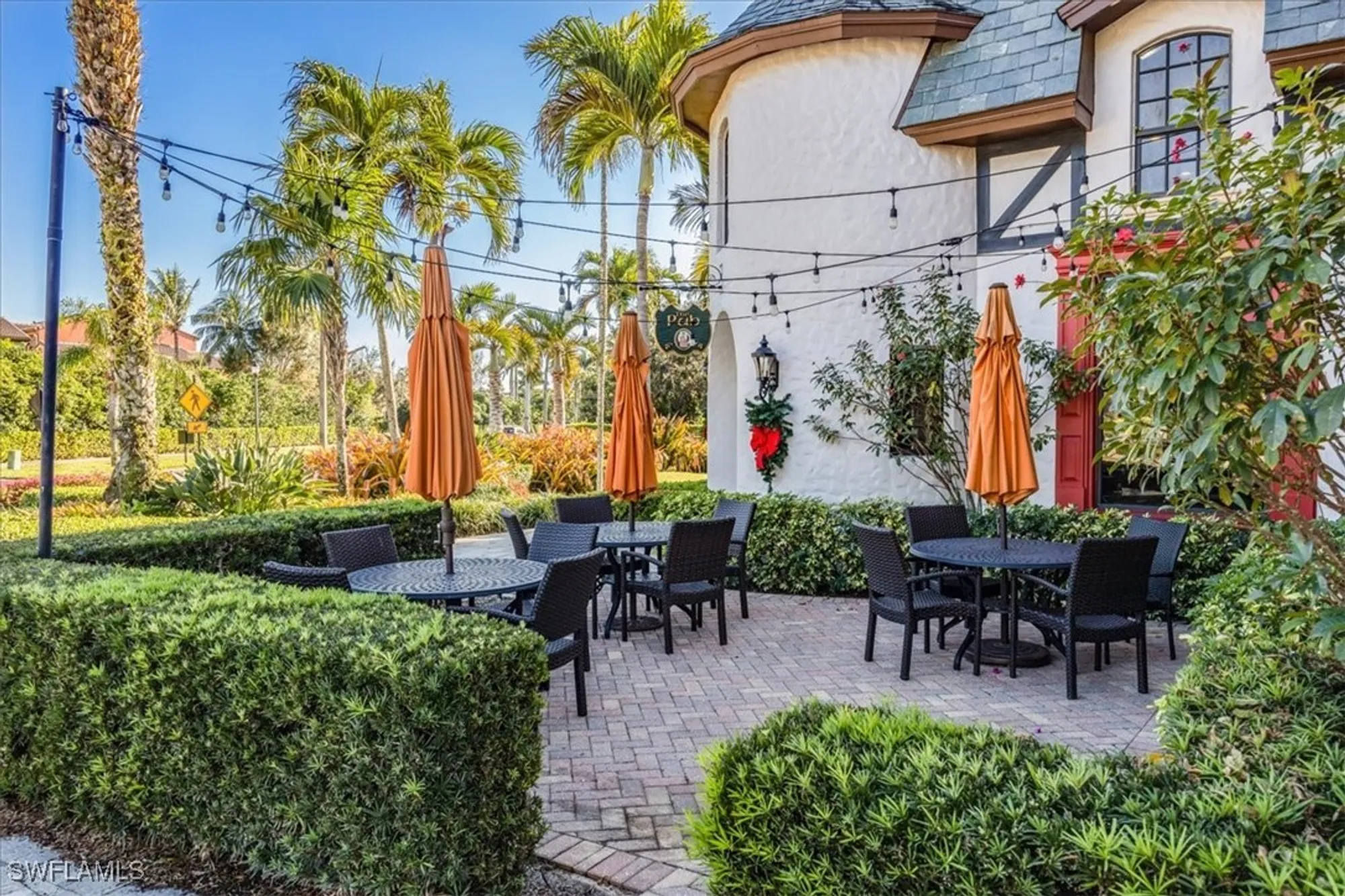 Property Slideshow image 31 of 32 | 9111 chula vista st # 116, Naples, FL, 34113