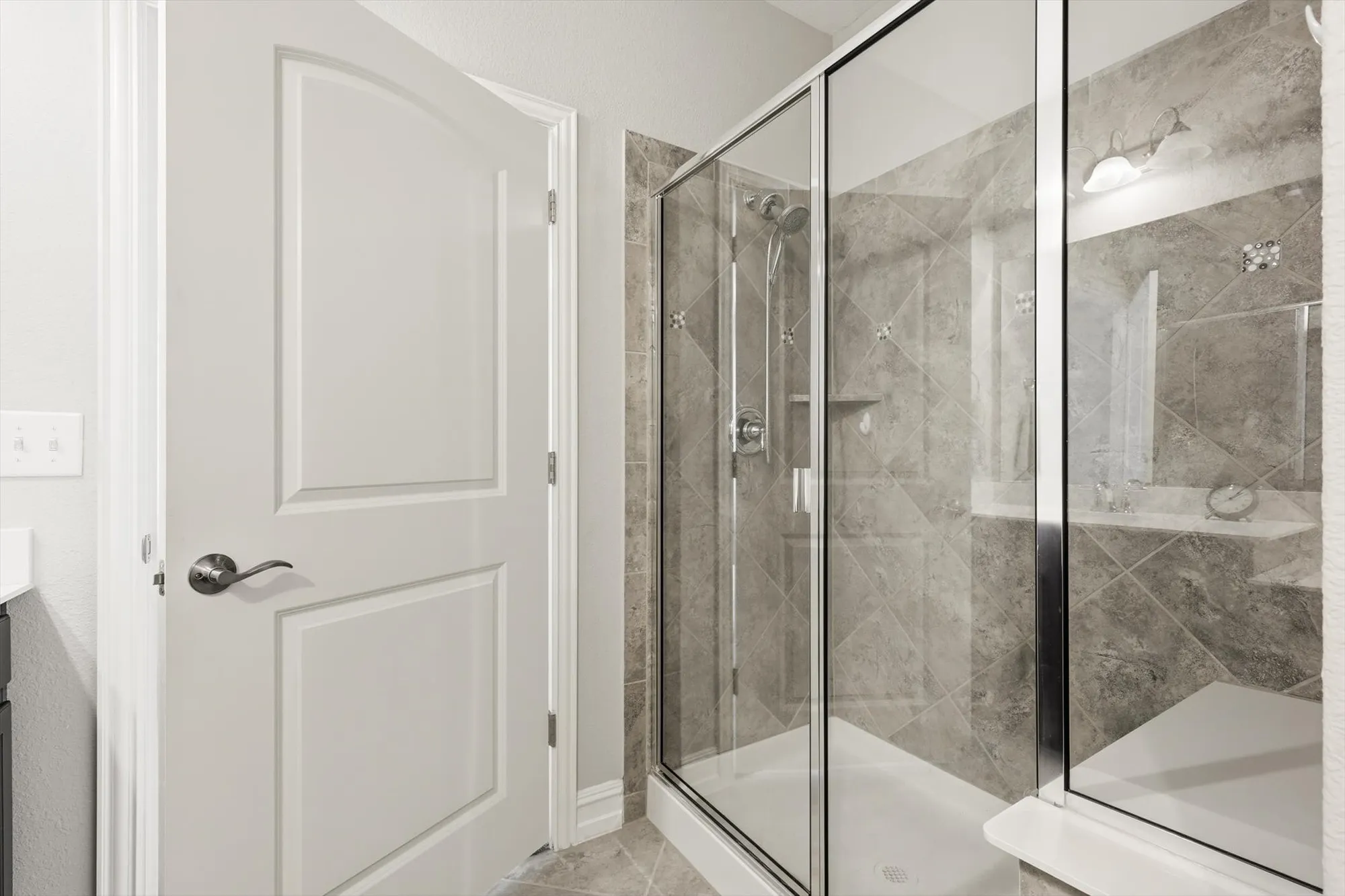 Property Slideshow image 19 of 40 | 1681 port royal ln, Frisco, TX, 75036