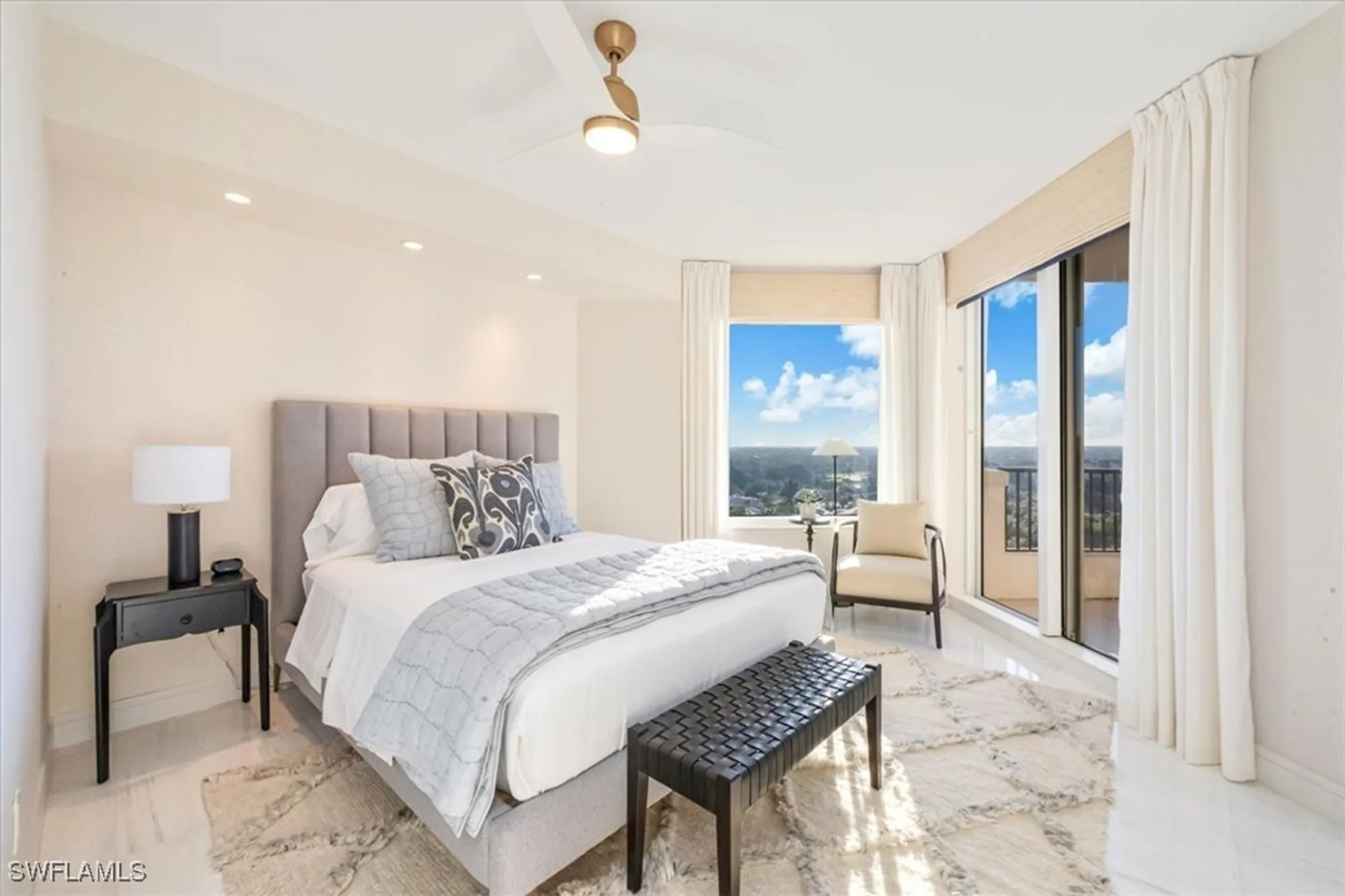 Property Slideshow image 21 of 31 | 7575 pelican bay blvd 1008, Naples, FL, 34108