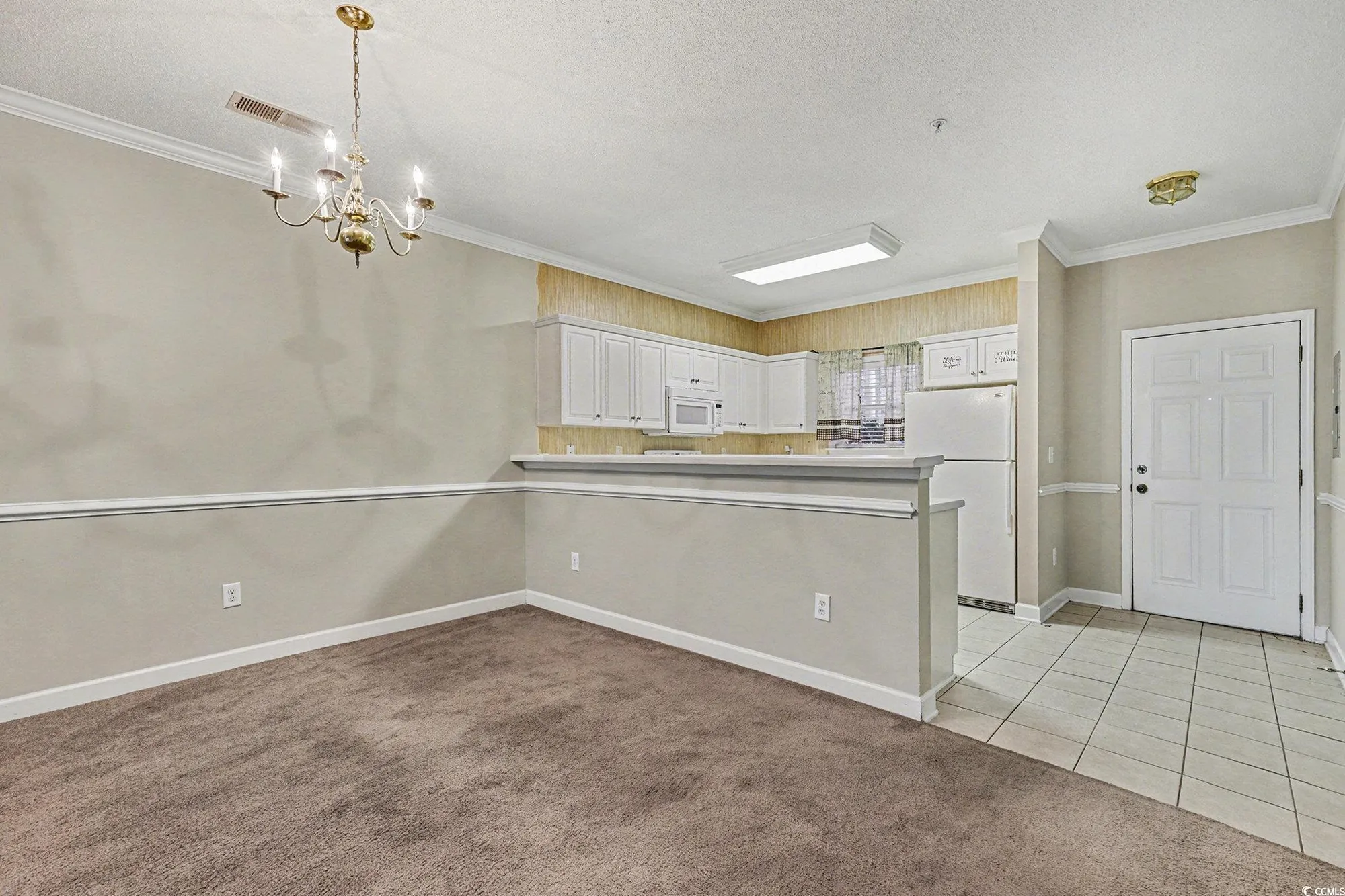 Property Slideshow image 10 of 30 | 208 castle dr 1373, Myrtle Beach, SC, 29579