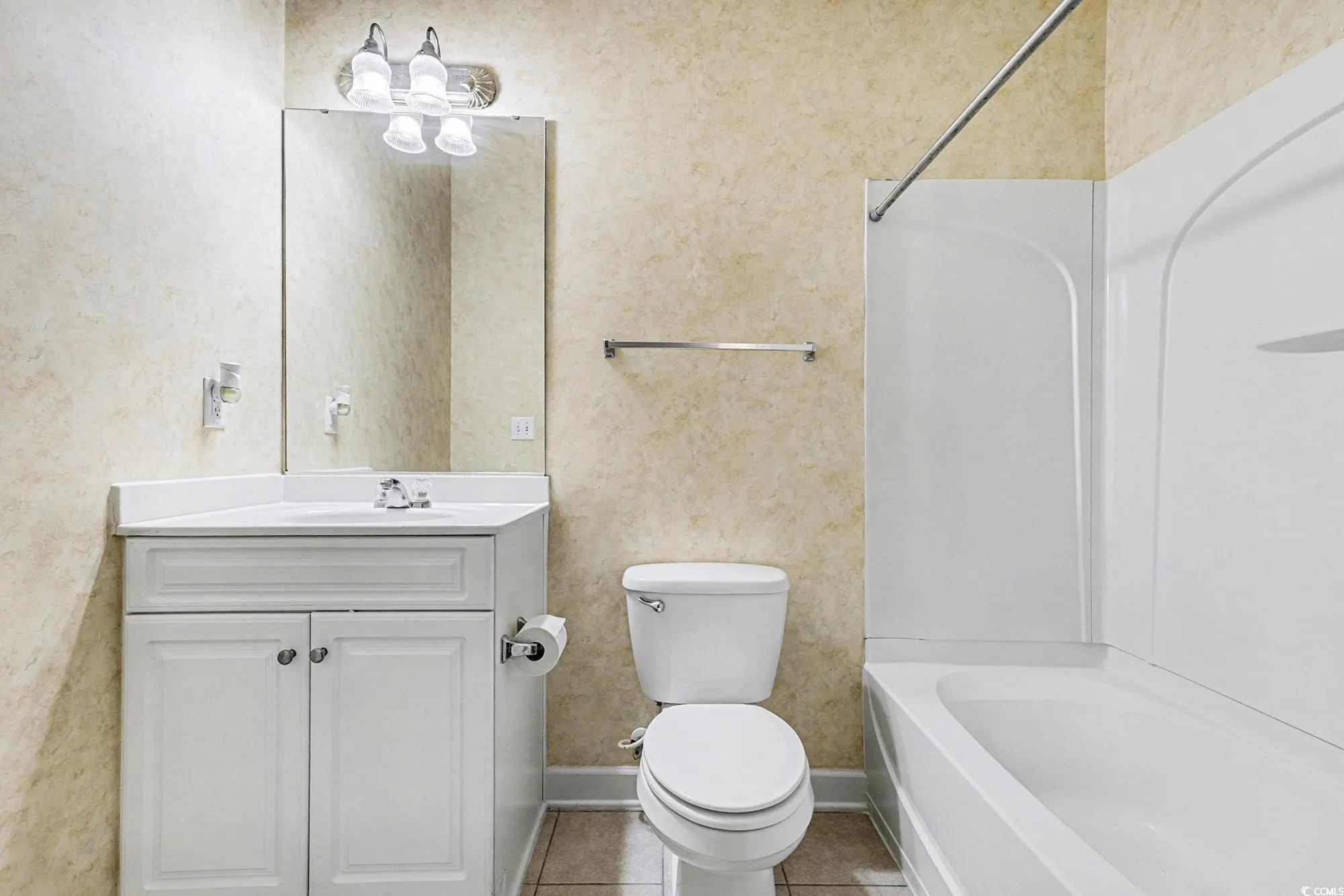 Property Slideshow image 21 of 30 | 208 castle dr 1373, Myrtle Beach, SC, 29579