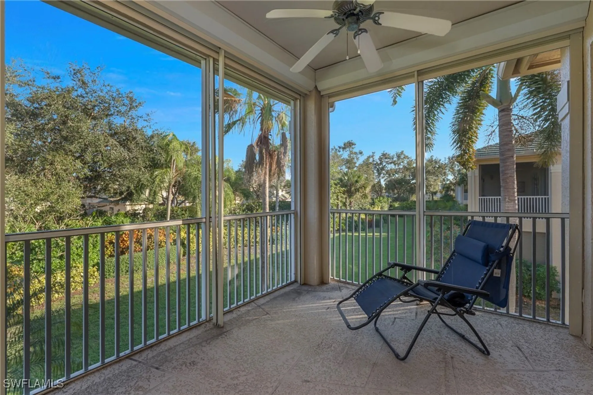 Property Slideshow image 3 of 17 | 642 vintage reserve cir # 3d, Naples, FL, 34119
