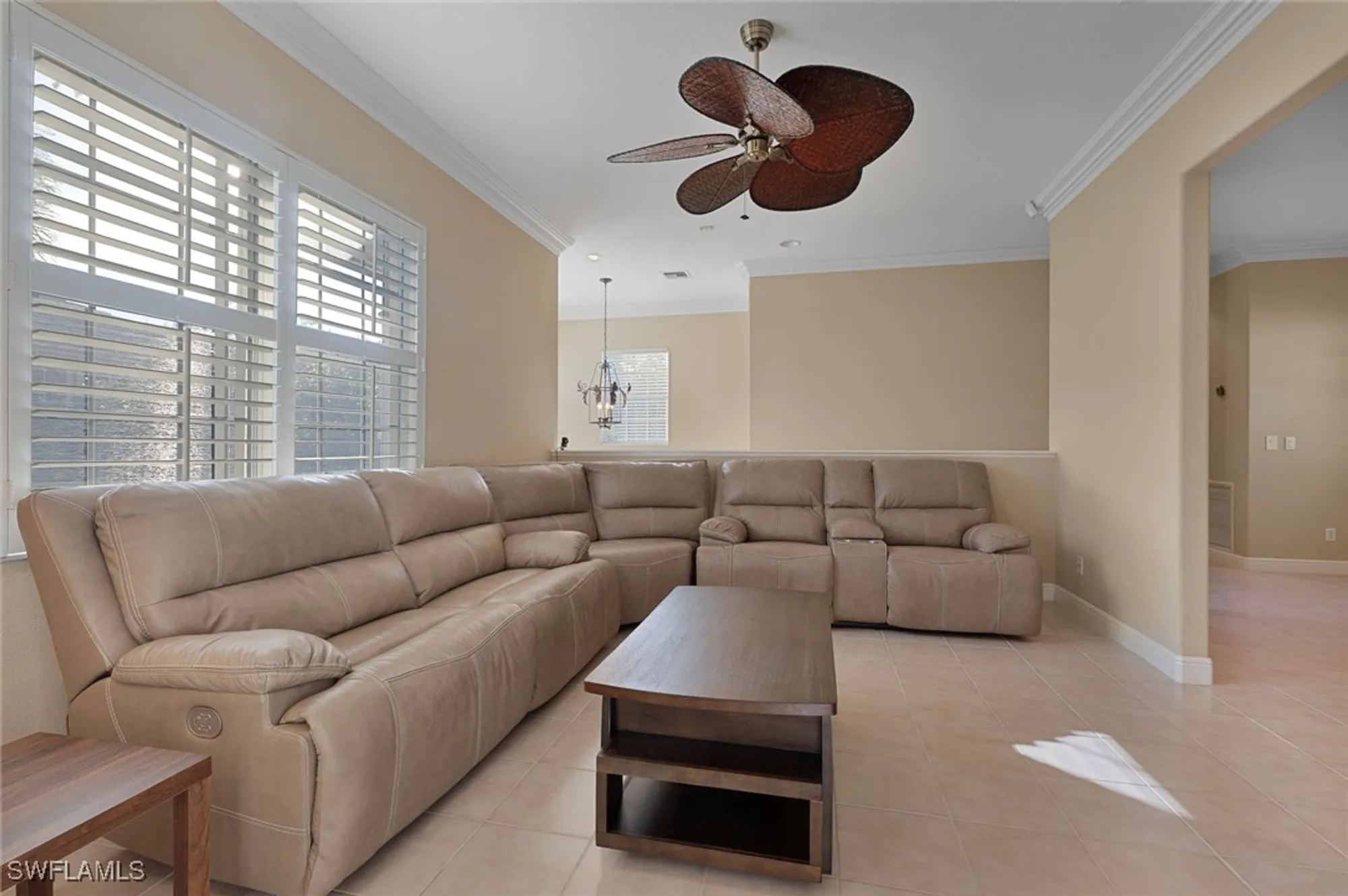 Property Slideshow image 9 of 17 | 642 vintage reserve cir # 3d, Naples, FL, 34119