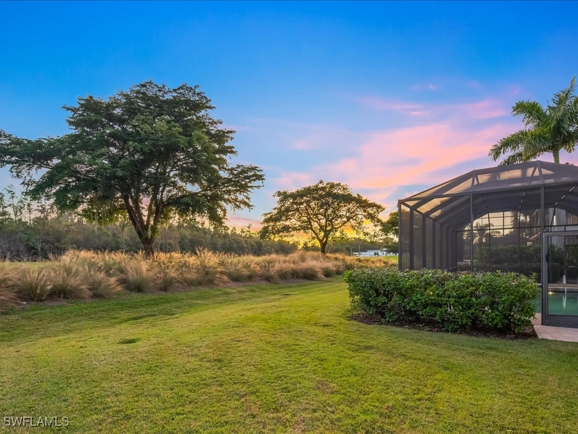 Property Slideshow image 10 of 50 | 11118 seminole palm way, Fort Myers, FL, 33966