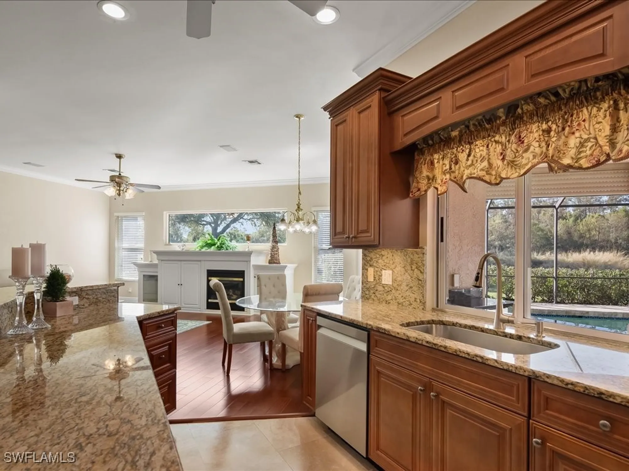 Property Slideshow image 20 of 50 | 11118 seminole palm way, Fort Myers, FL, 33966
