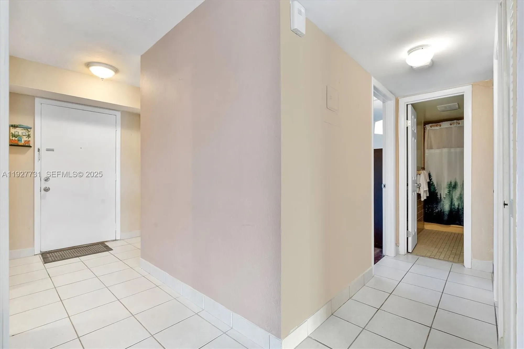 Property Slideshow image 37 of 47 | 324 se 10th st 203, Dania Beach, FL, 33004