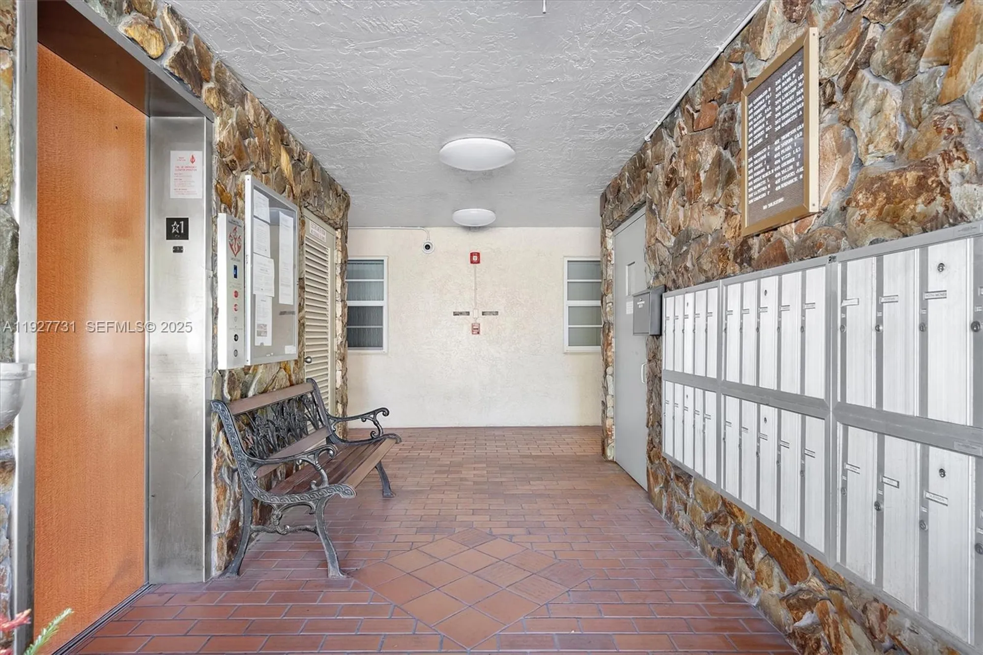 Property Slideshow image 42 of 47 | 324 se 10th st 203, Dania Beach, FL, 33004