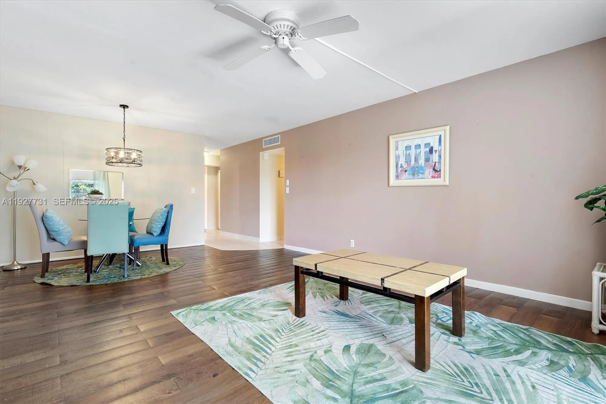 Property Slideshow image 8 of 47 | 324 se 10th st 203, Dania Beach, FL, 33004