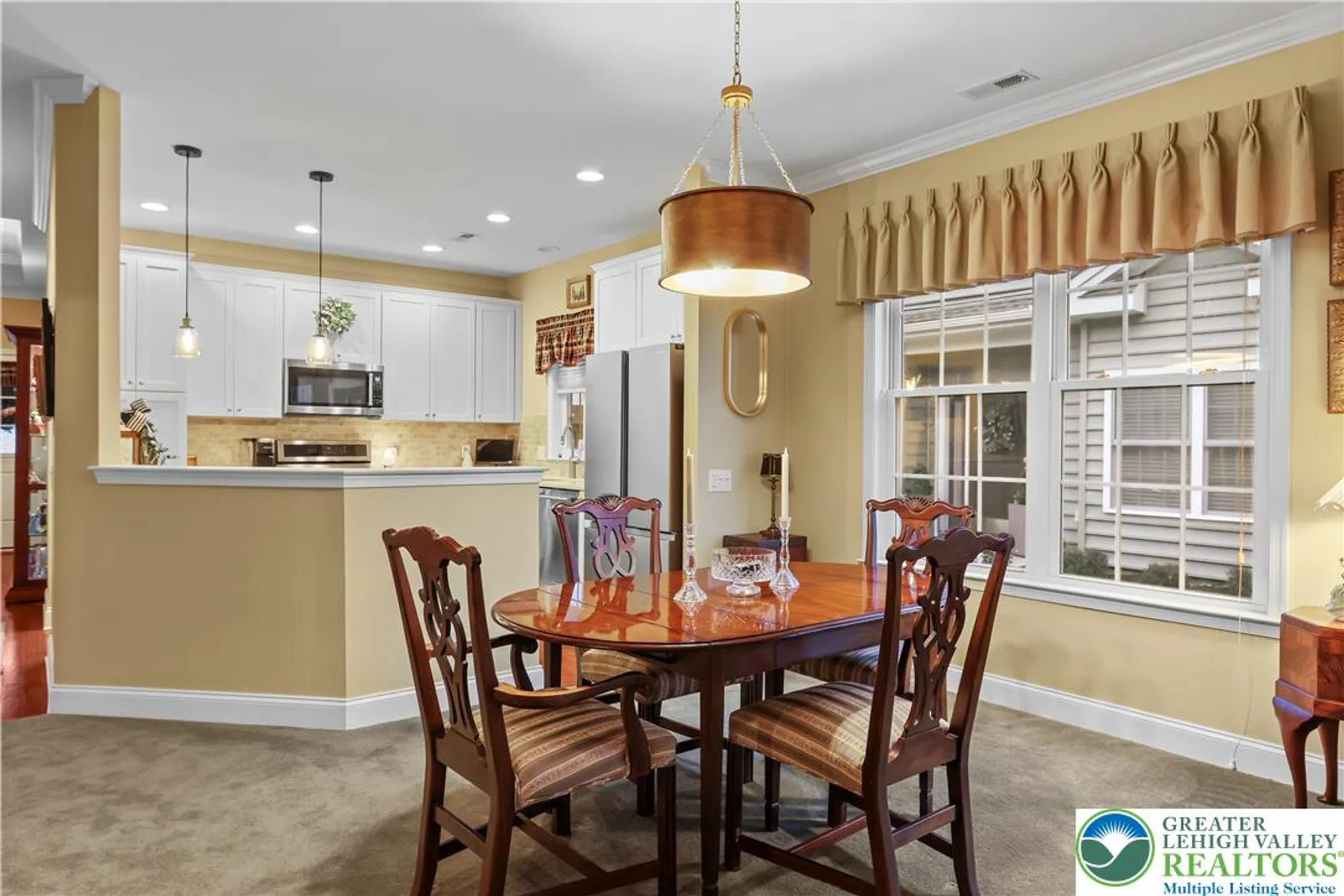 Property Slideshow image 14 of 51 | 4406 allegiant st, Center Valley, PA, 18034