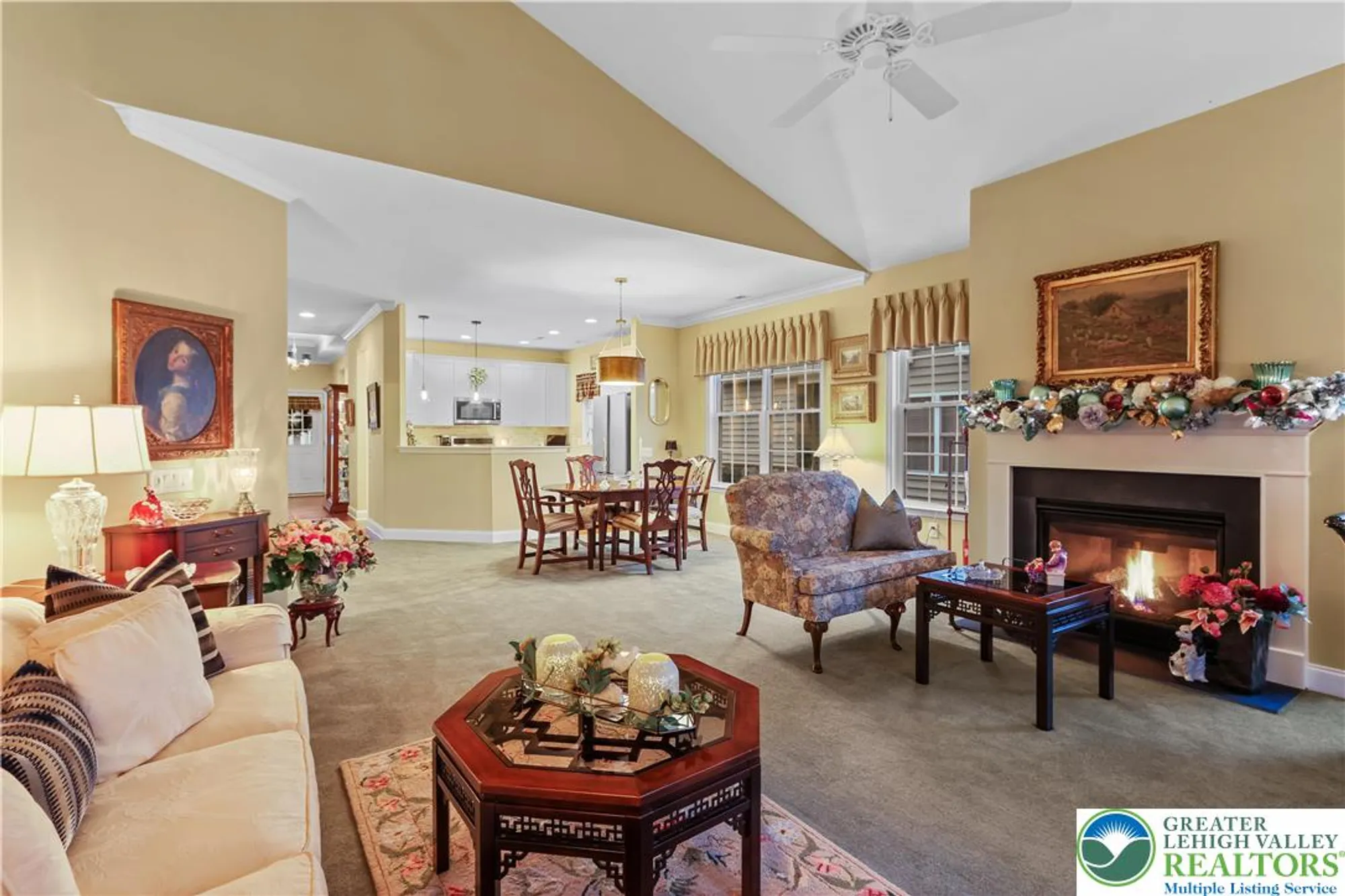 Property Slideshow image 17 of 51 | 4406 allegiant st, Center Valley, PA, 18034