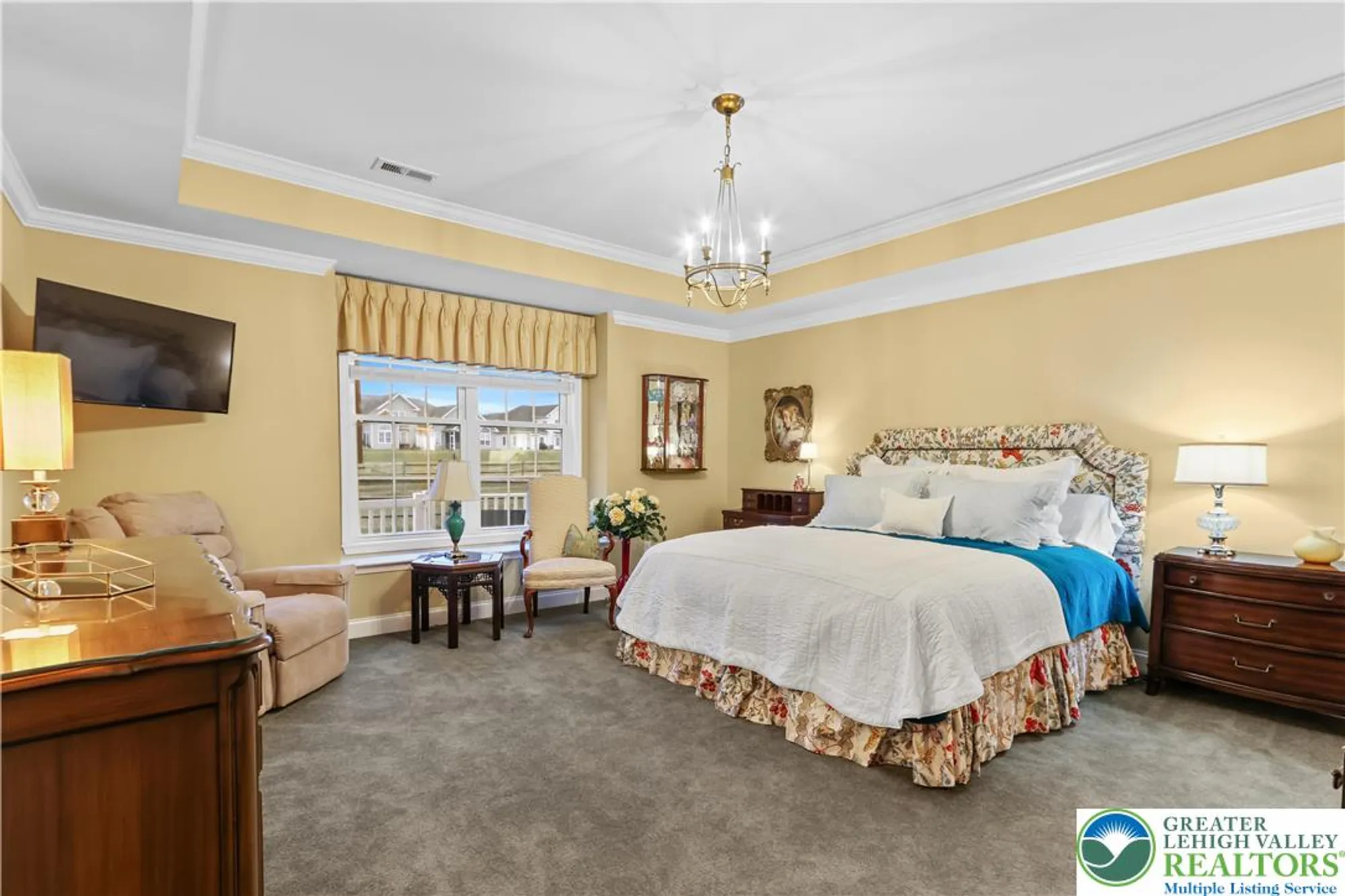 Property Slideshow image 20 of 51 | 4406 allegiant st, Center Valley, PA, 18034