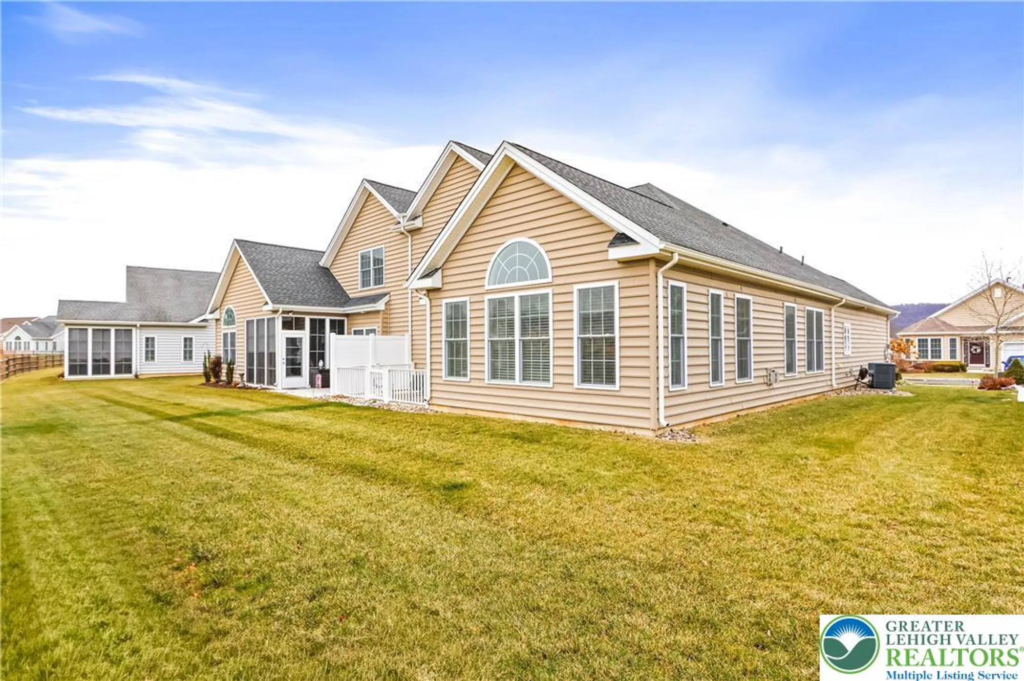 Property Slideshow image 35 of 51 | 4406 allegiant st, Center Valley, PA, 18034