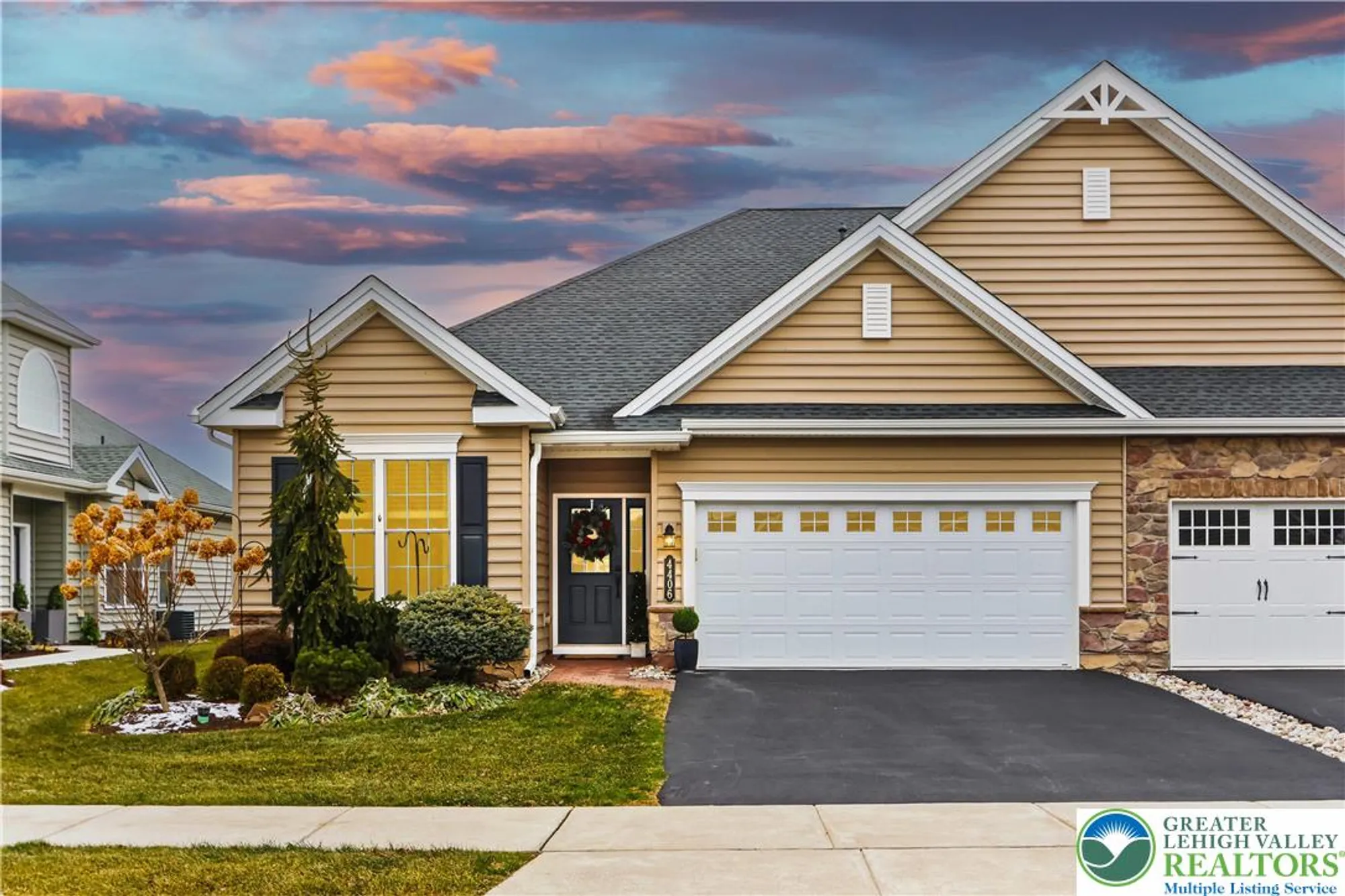 Property Slideshow image 37 of 51 | 4406 allegiant st, Center Valley, PA, 18034