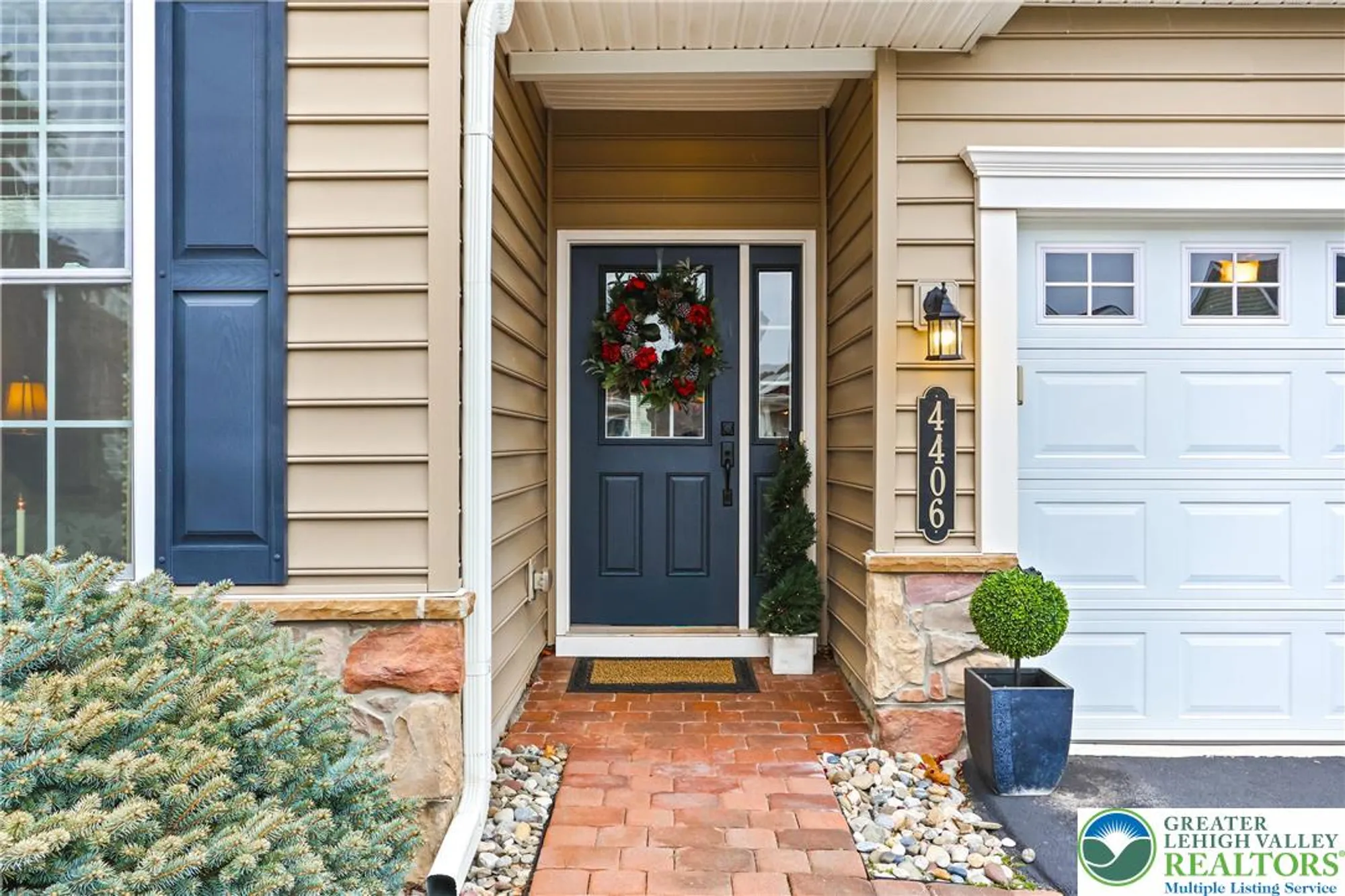 Property Slideshow image 5 of 51 | 4406 allegiant st, Center Valley, PA, 18034