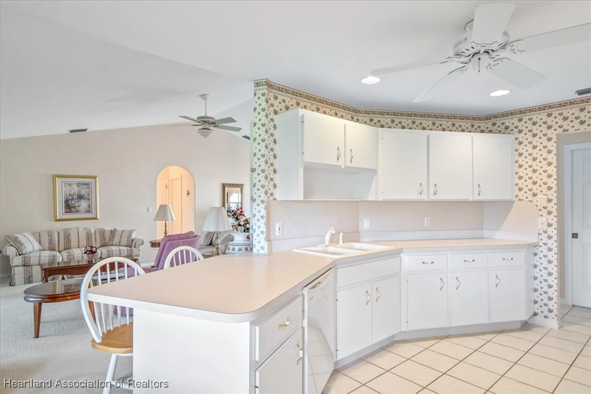 Property Slideshow image 9 of 48 | 1 acacia ct, Lake Placid, FL, 33852