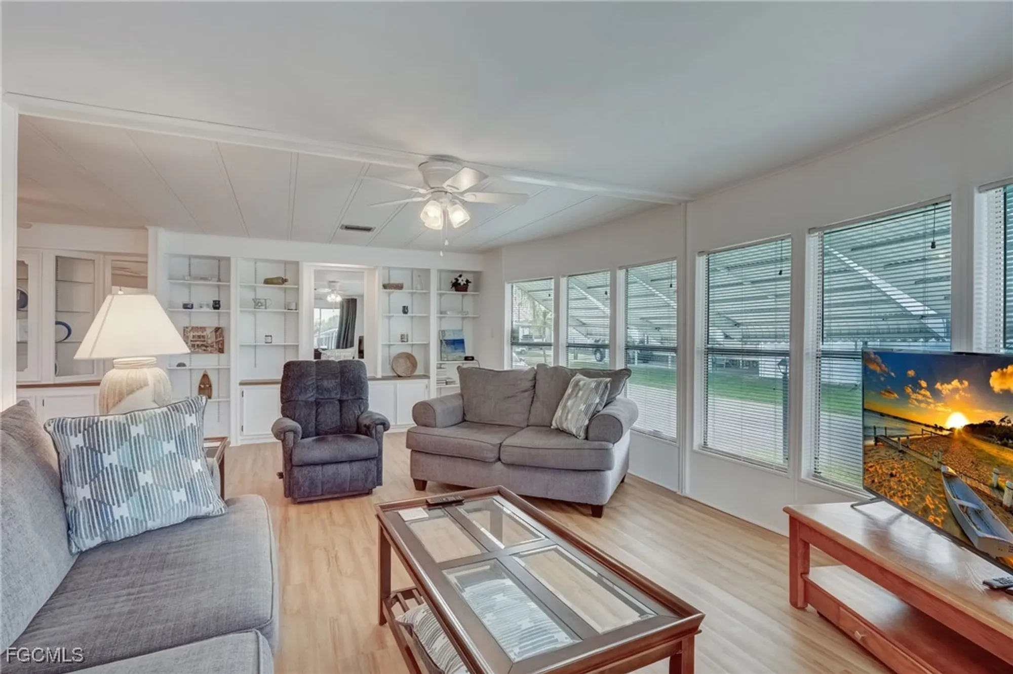 Property Slideshow image 10 of 39 | 5501 john alden ln, North Fort Myers, FL, 33917