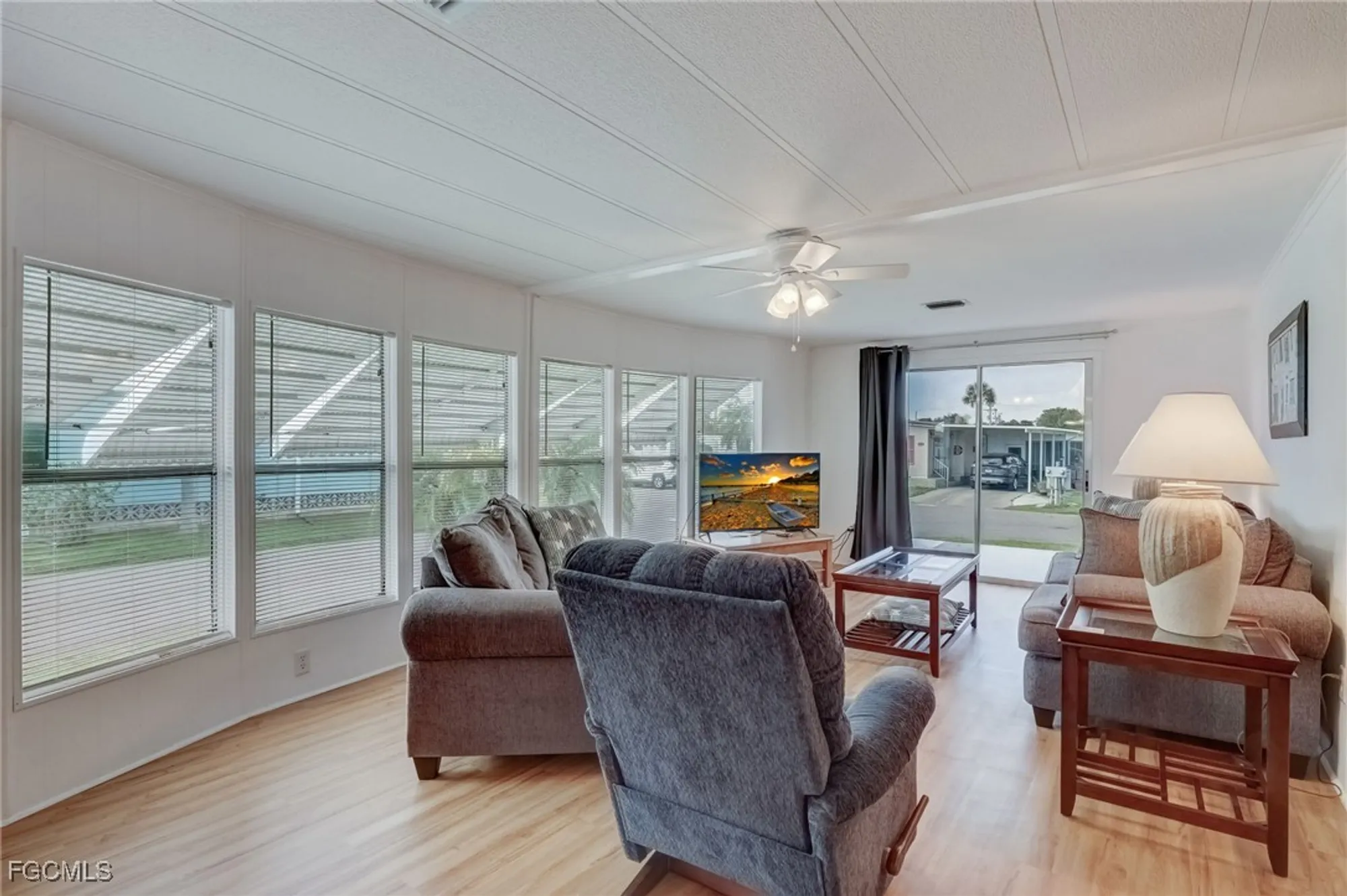 Property Slideshow image 12 of 39 | 5501 john alden ln, North Fort Myers, FL, 33917