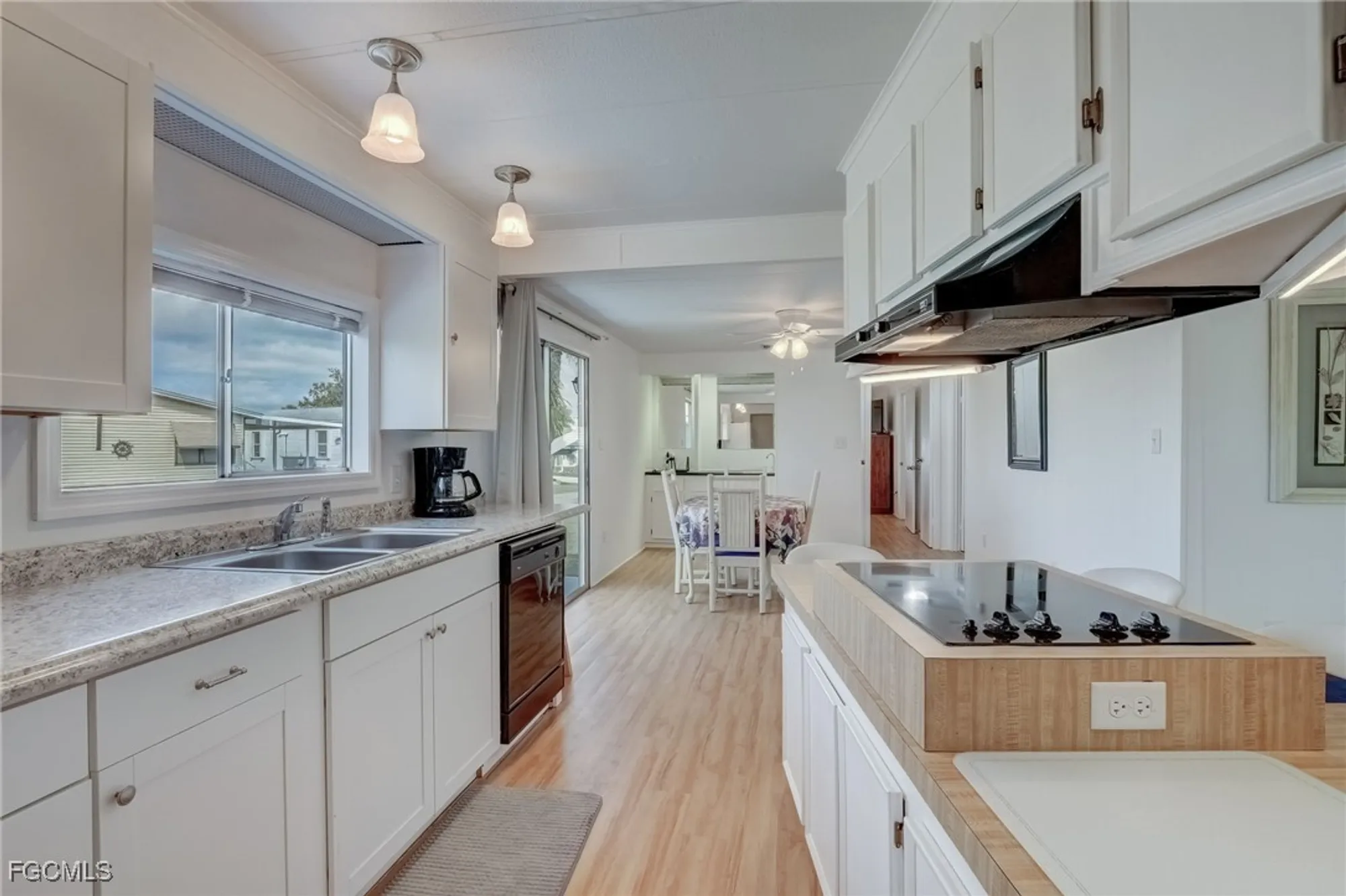 Property Slideshow image 20 of 39 | 5501 john alden ln, North Fort Myers, FL, 33917