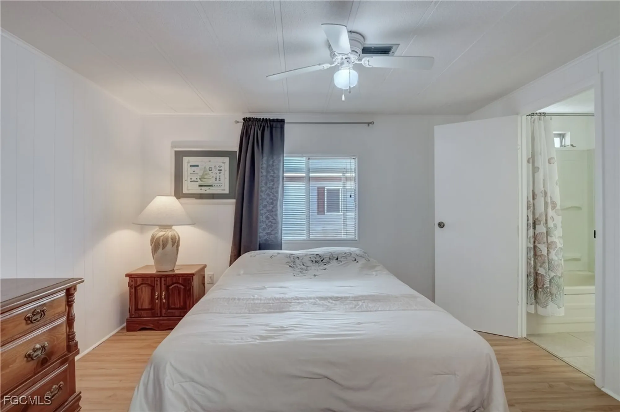 Property Slideshow image 31 of 39 | 5501 john alden ln, North Fort Myers, FL, 33917