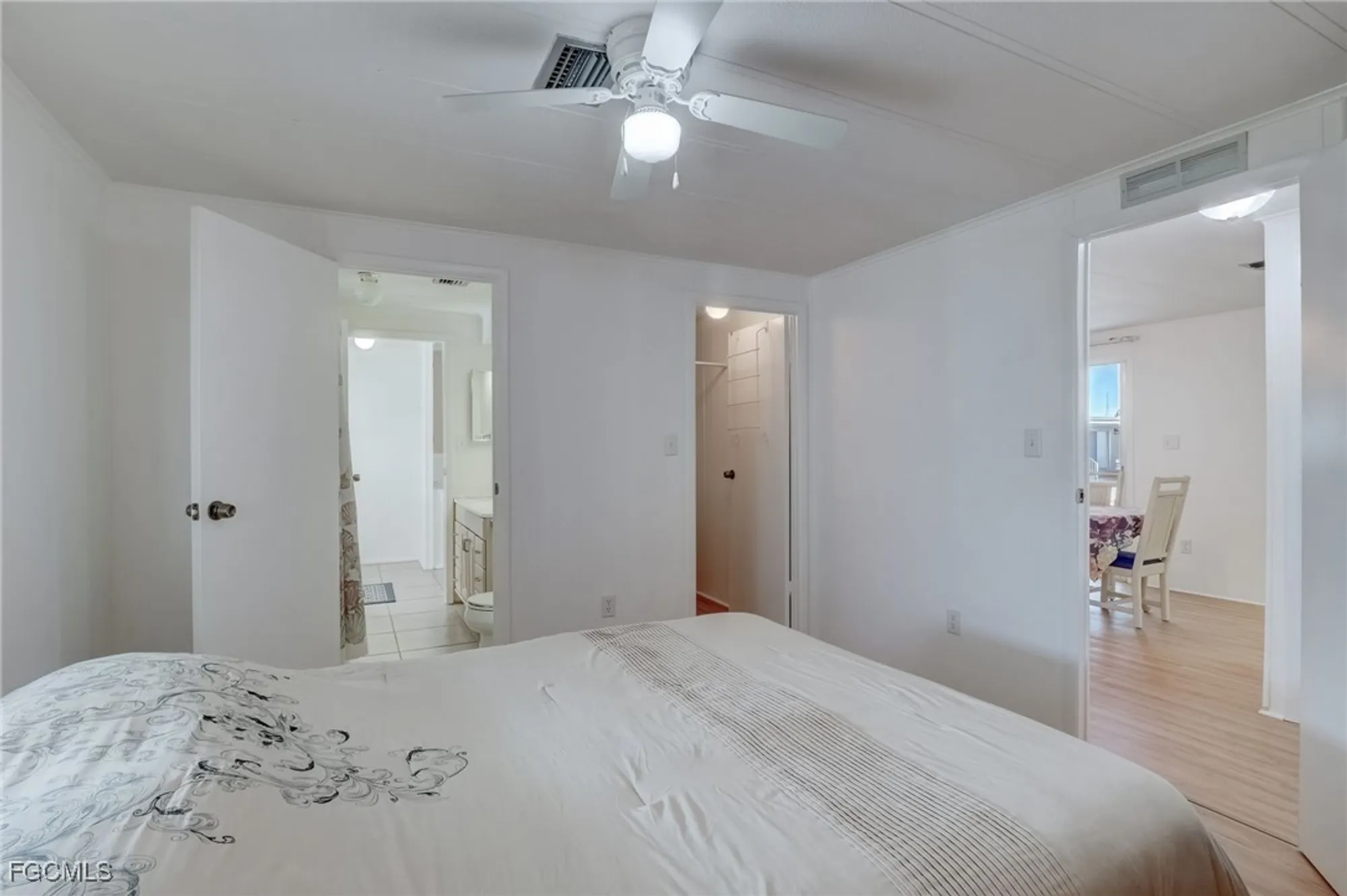 Property Slideshow image 32 of 39 | 5501 john alden ln, North Fort Myers, FL, 33917