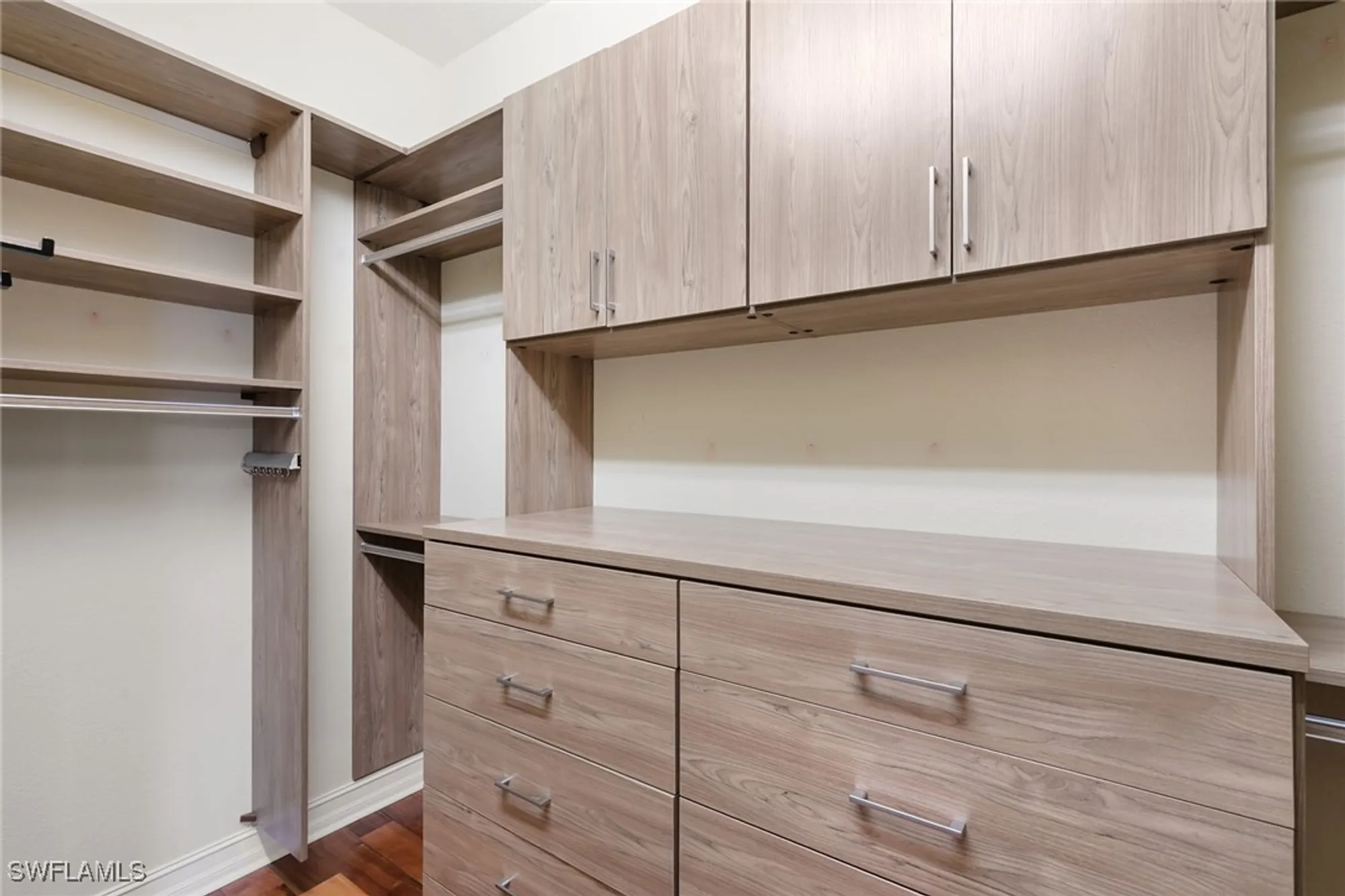 Property Slideshow image 19 of 48 | 3361 runaway ln, Naples, FL, 34114