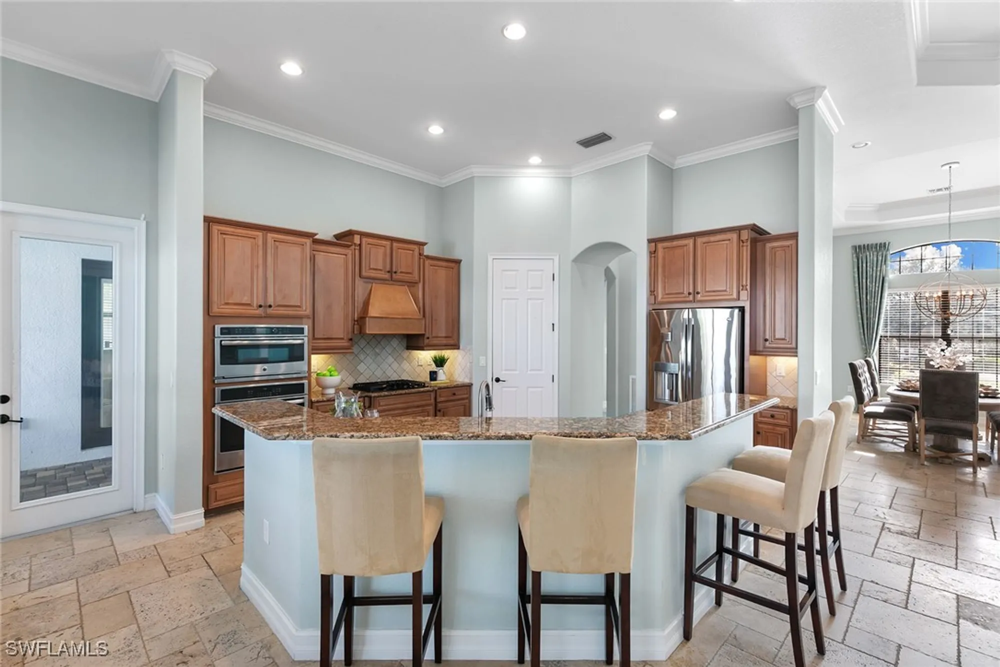 Property Slideshow image 11 of 48 | 3361 runaway ln, Naples, FL, 34114