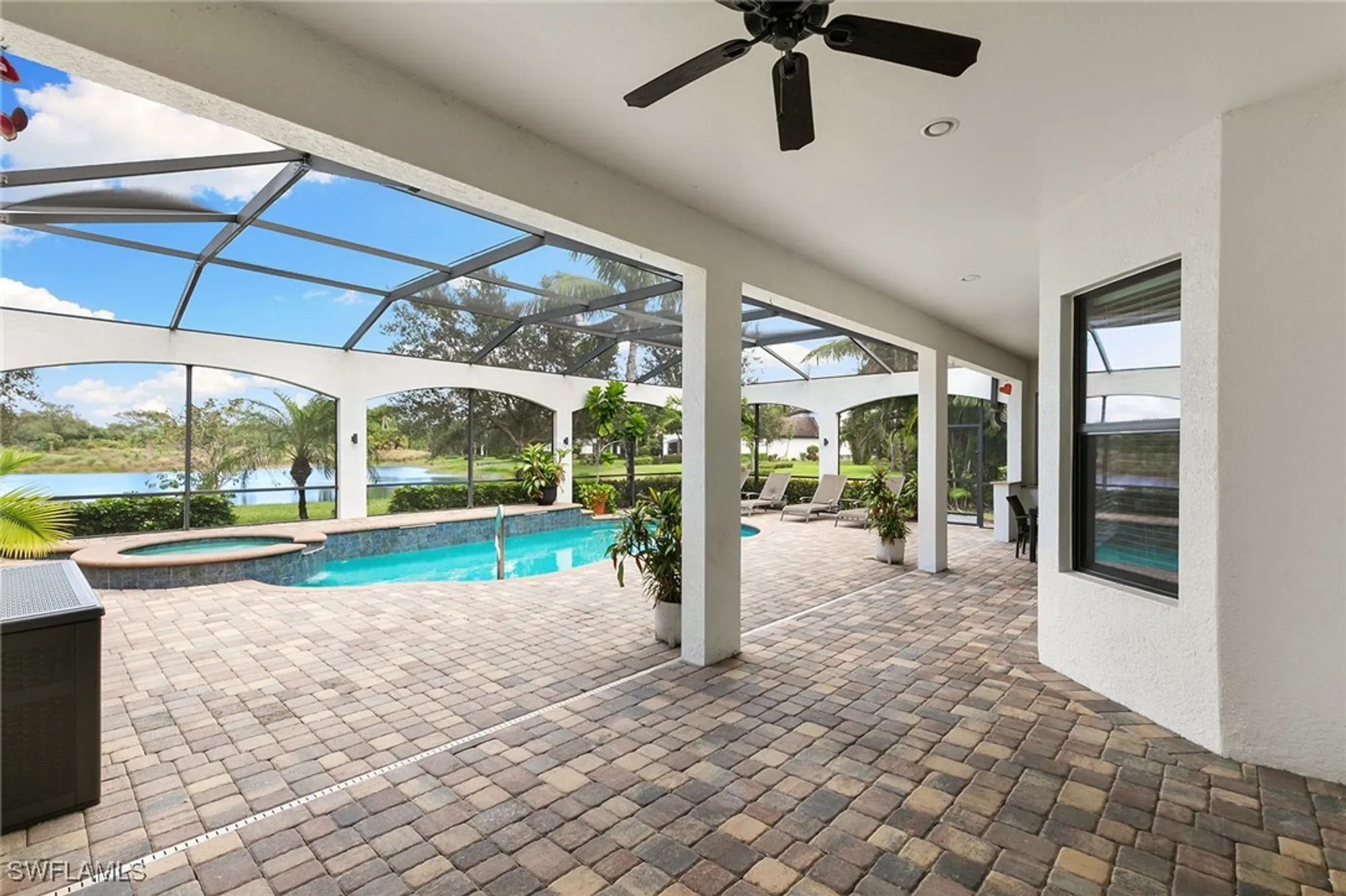 Property Slideshow image 28 of 48 | 3361 runaway ln, Naples, FL, 34114