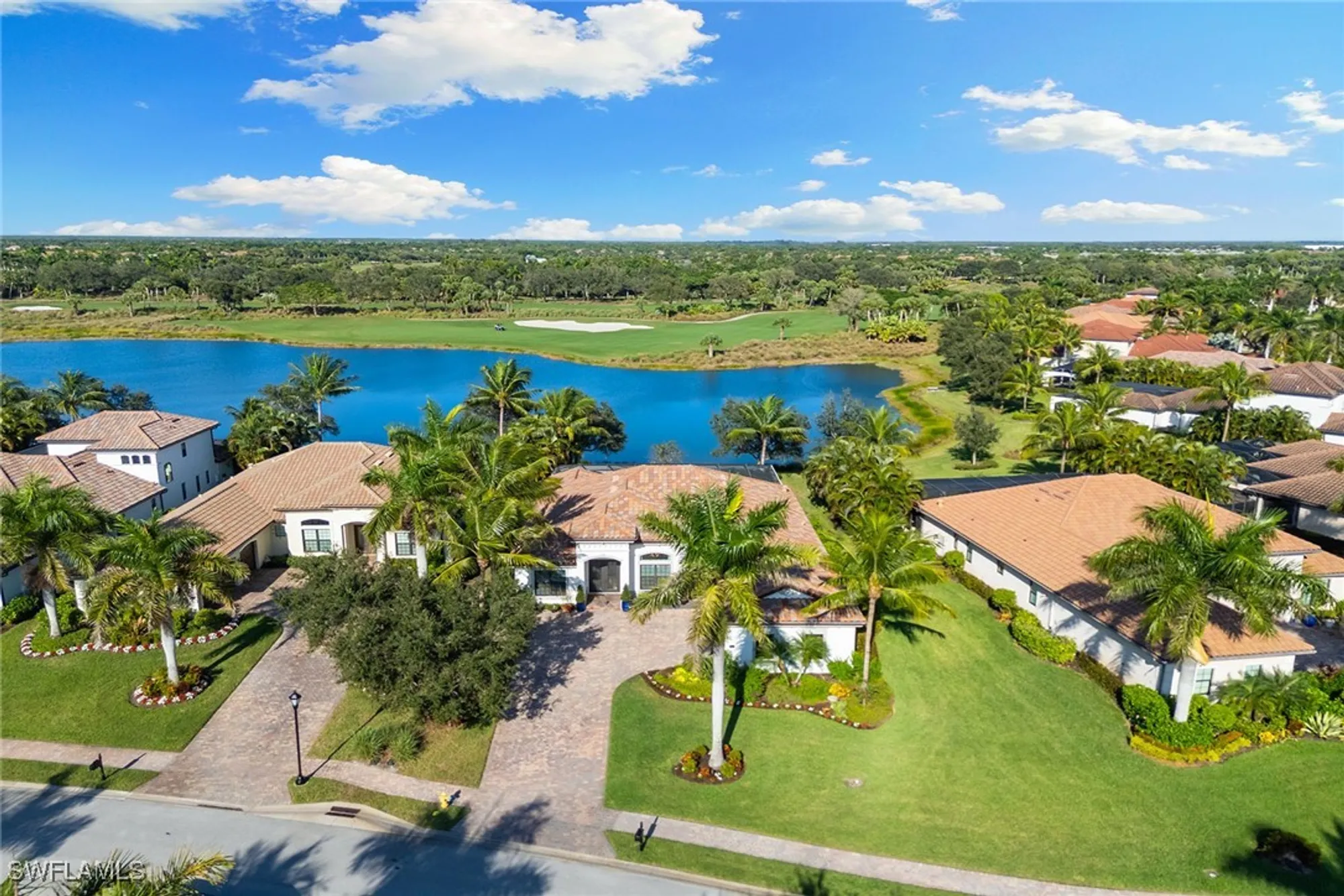 Property Slideshow image 37 of 48 | 3361 runaway ln, Naples, FL, 34114