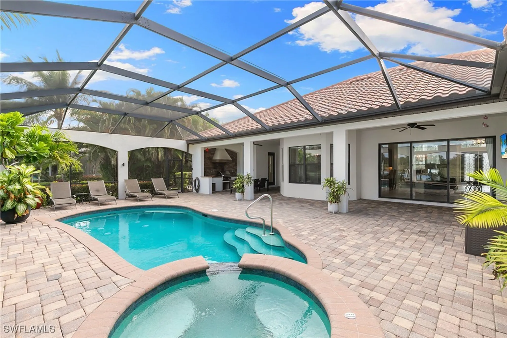Property Slideshow image 32 of 48 | 3361 runaway ln, Naples, FL, 34114