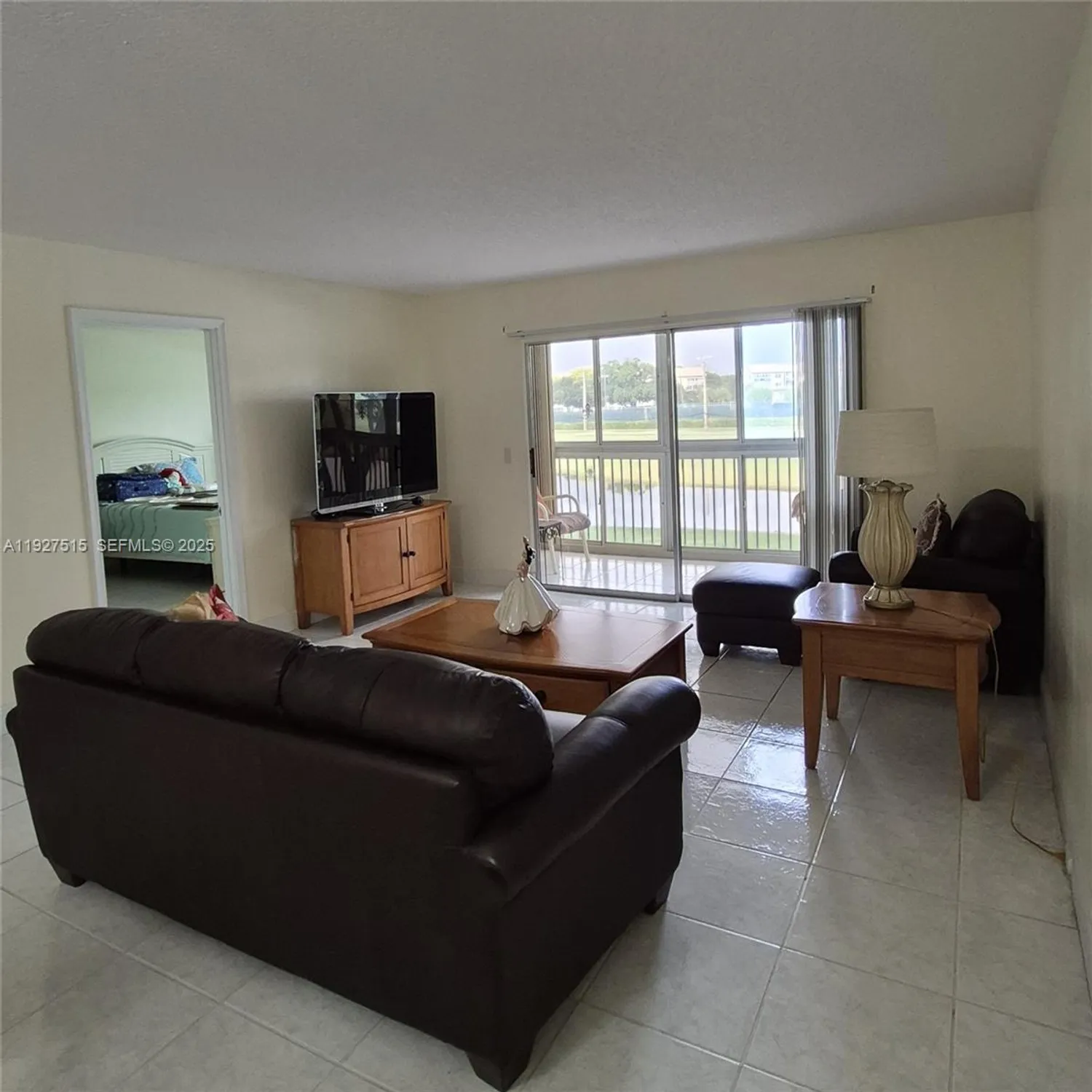 Property Slideshow image 5 of 19 | 901 sw 128th ter 208a, Pembroke Pines, FL, 33027