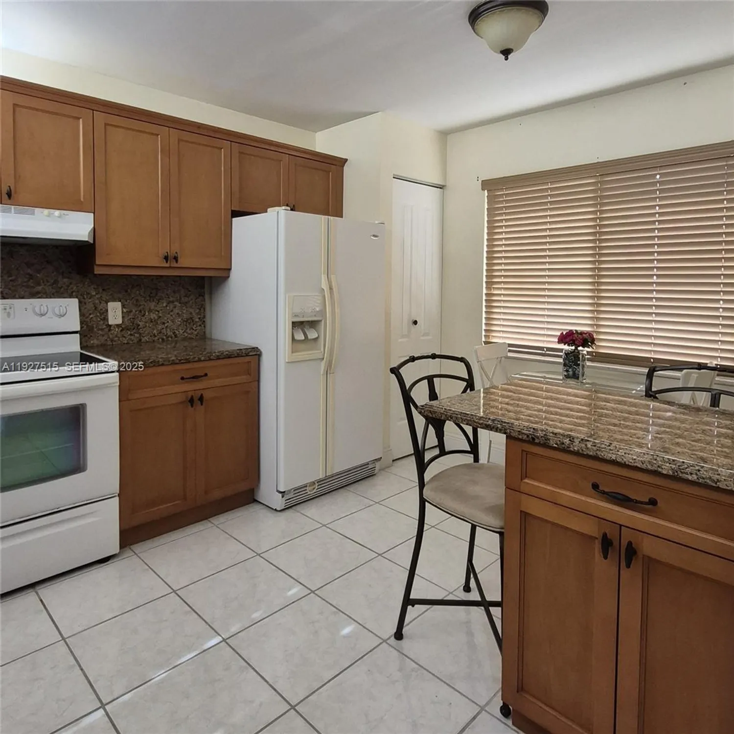 Property Slideshow image 7 of 19 | 901 sw 128th ter 208a, Pembroke Pines, FL, 33027