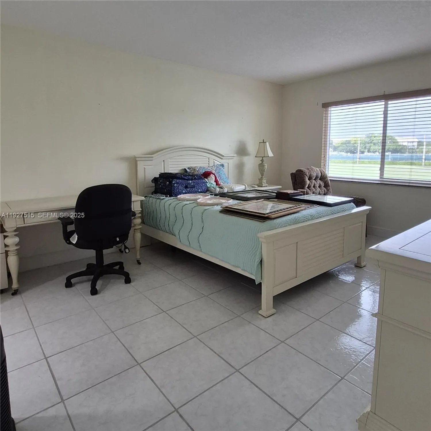 Property Slideshow image 9 of 19 | 901 sw 128th ter 208a, Pembroke Pines, FL, 33027