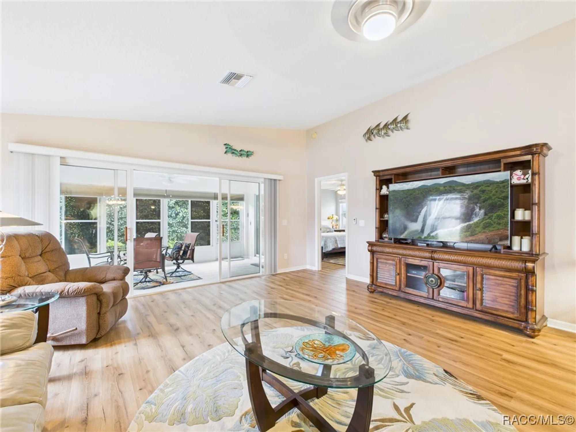 Property Slideshow image 4 of 48 | 3792 e kiwi cove ct, Hernando, FL, 34442