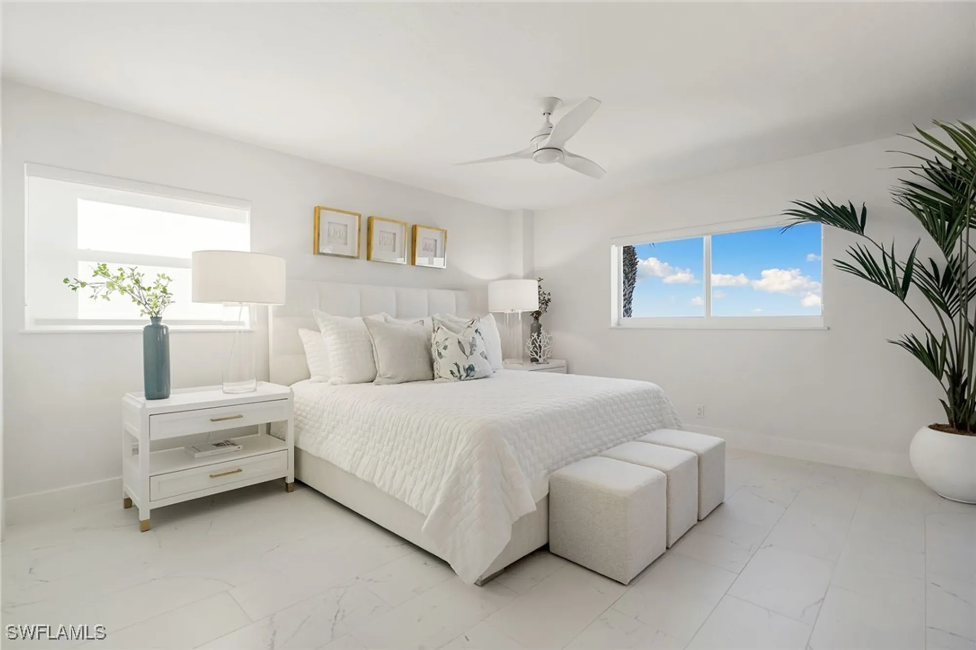 Property Slideshow image 14 of 37 | 1919 gulf shore blvd 101, Naples, FL, 34102