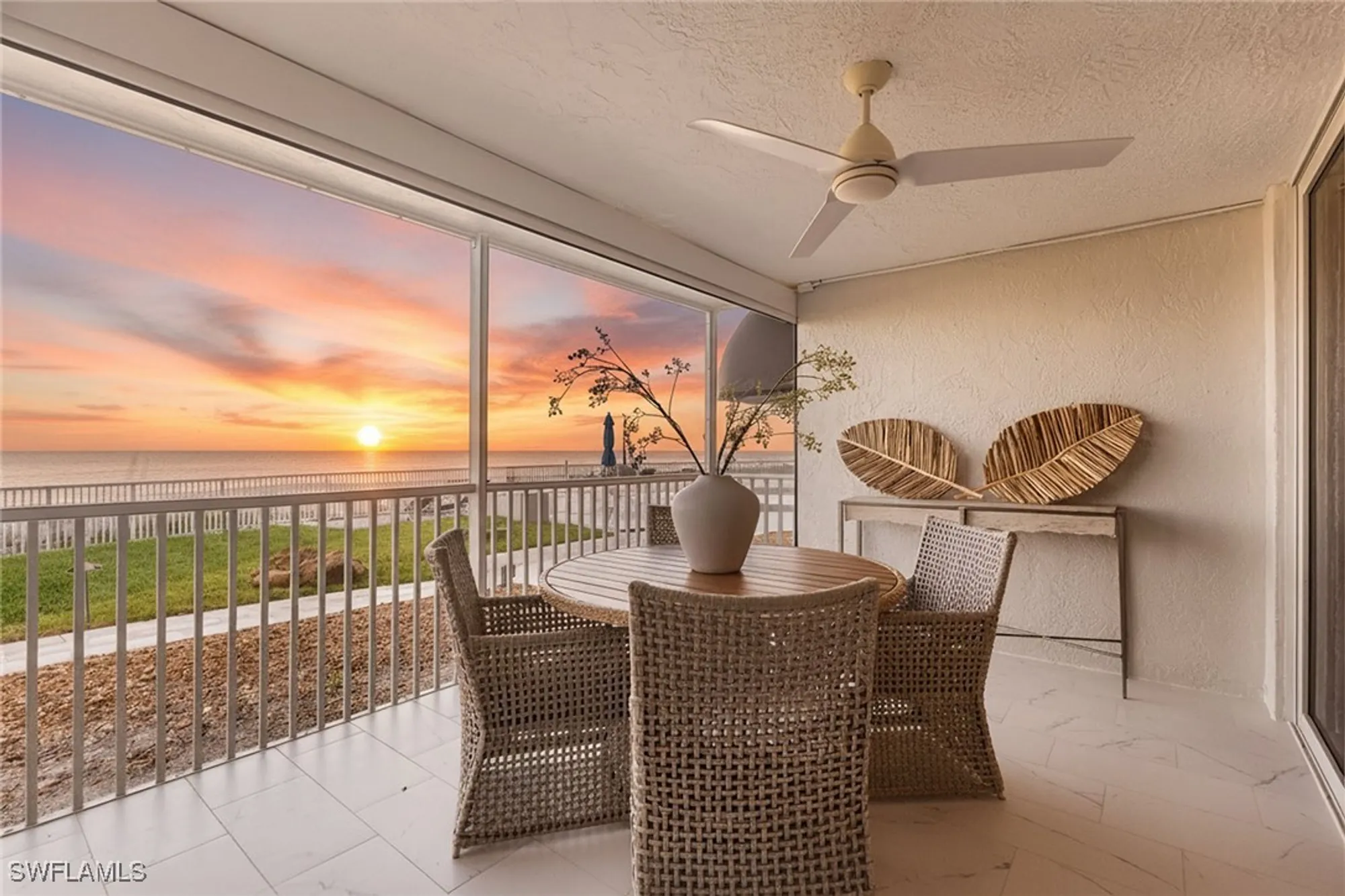 Property Slideshow image 25 of 37 | 1919 gulf shore blvd 101, Naples, FL, 34102