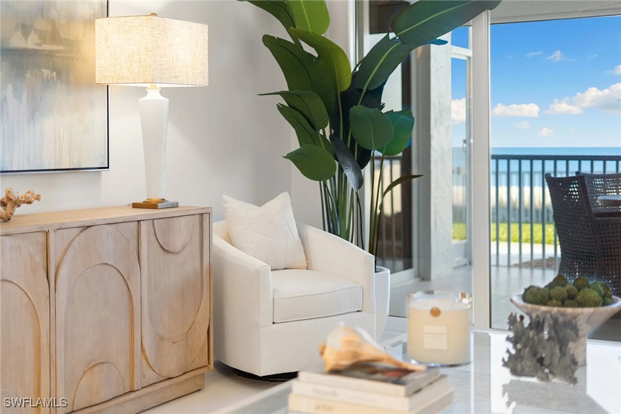 Property Slideshow image 23 of 37 | 1919 gulf shore blvd 101, Naples, FL, 34102