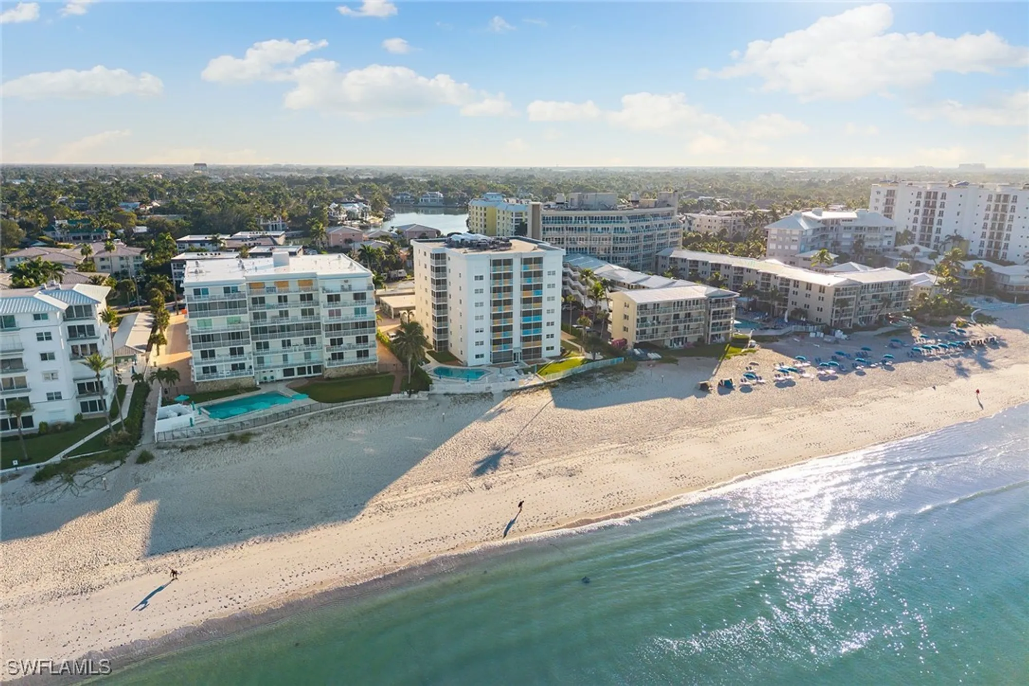 Property Slideshow image 34 of 37 | 1919 gulf shore blvd 101, Naples, FL, 34102