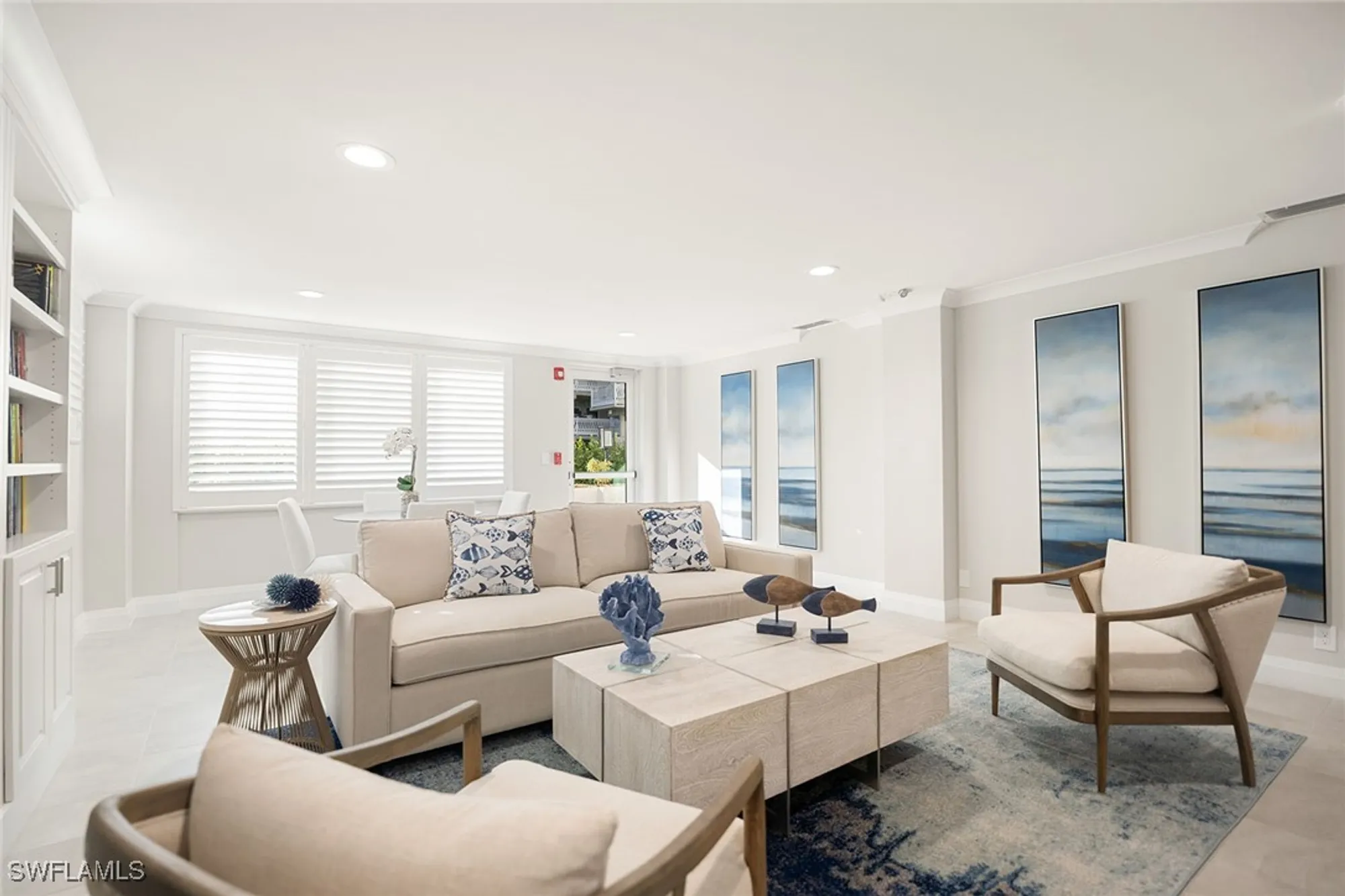 Property Slideshow image 31 of 37 | 1919 gulf shore blvd 101, Naples, FL, 34102