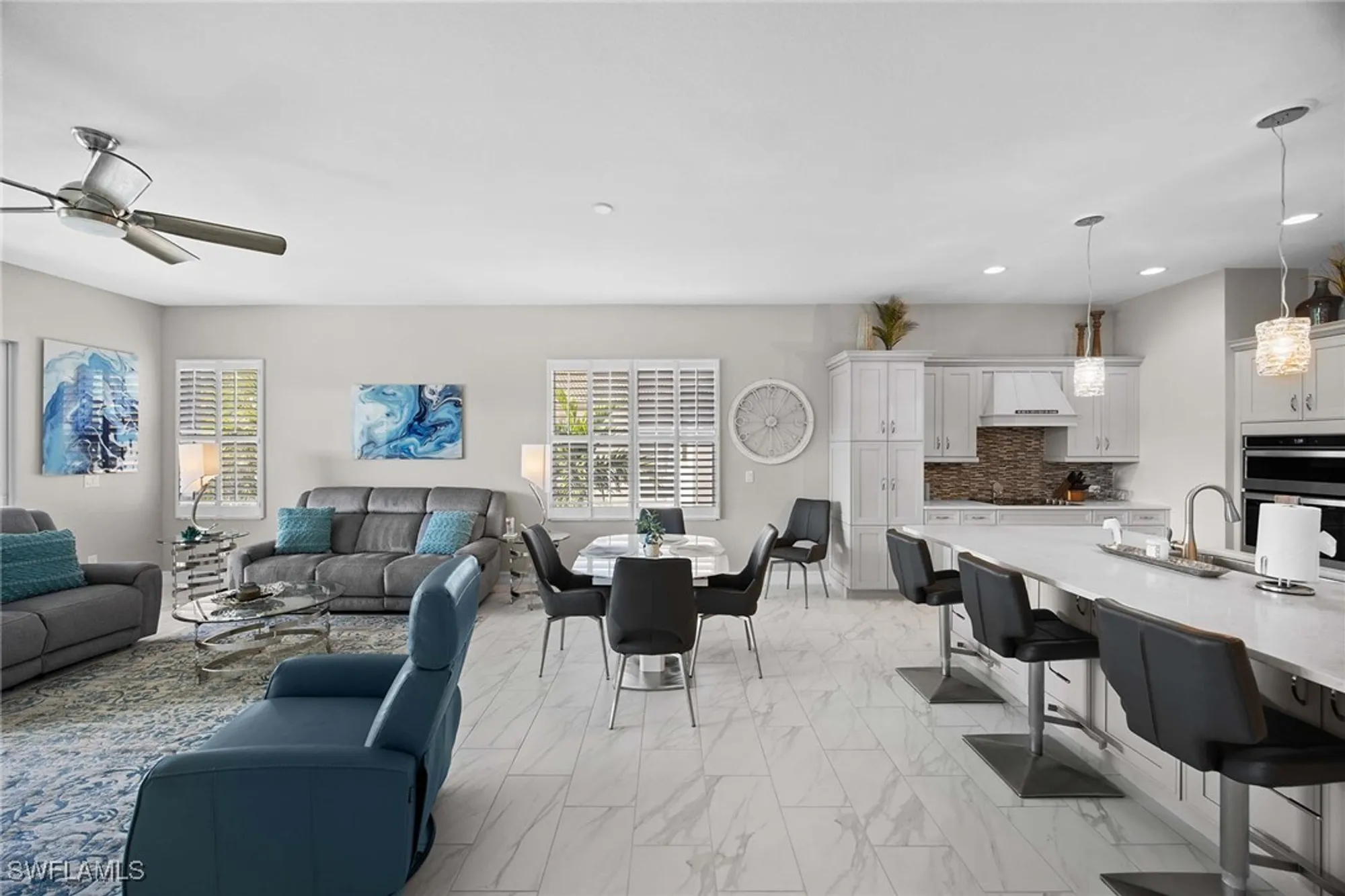 Property Slideshow image 14 of 50 | 7781 hawthorne dr unit 3204, Naples, FL, 34113