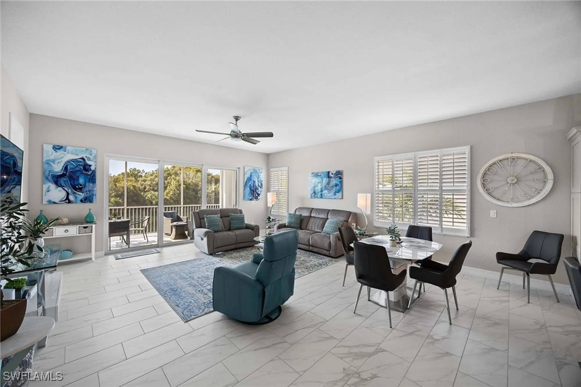Property Slideshow image 10 of 50 | 7781 hawthorne dr unit 3204, Naples, FL, 34113